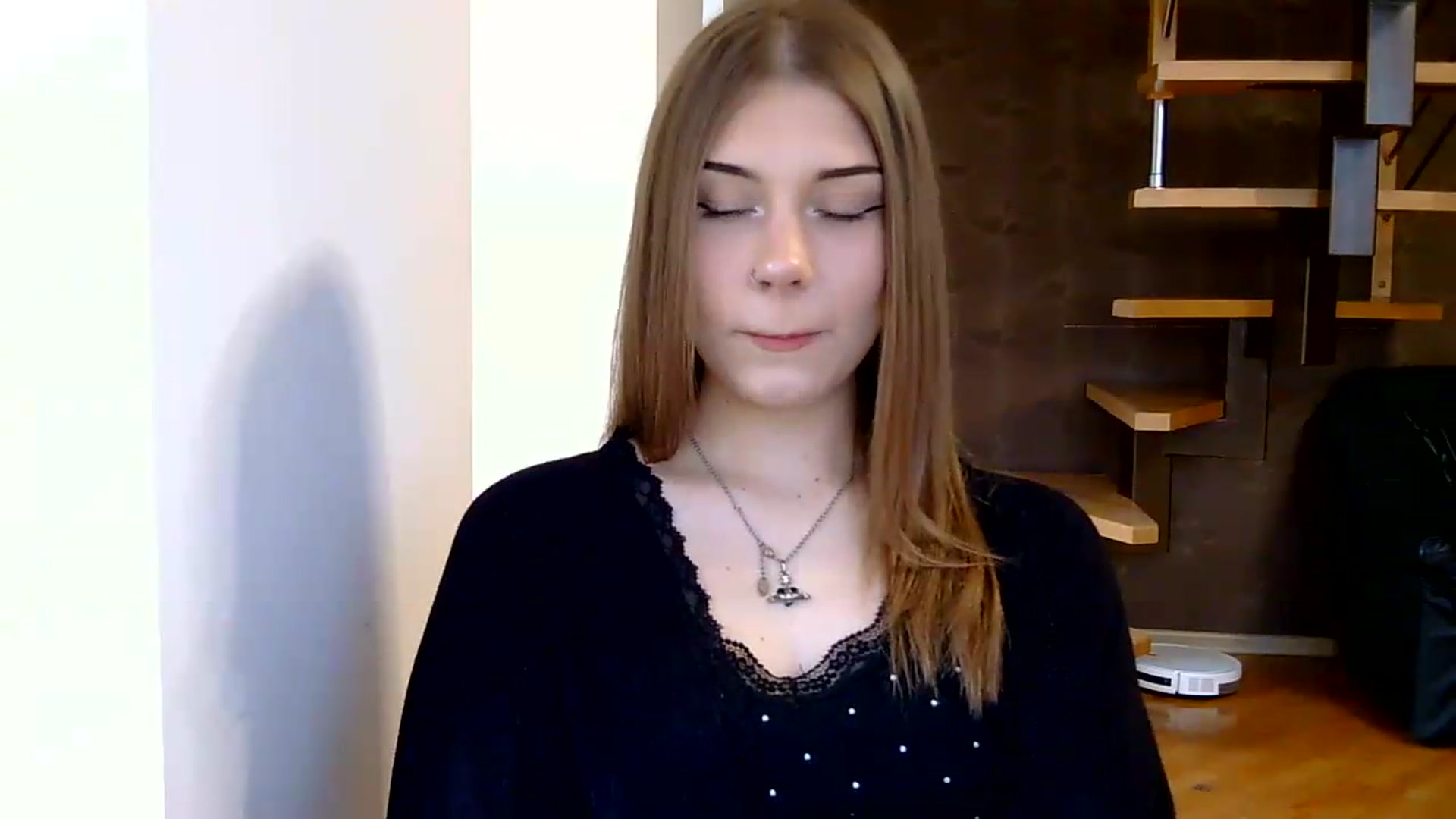 Gallery image thumbnail from YanaMeoww's myfreecams stream on, 06/10/2026, 17:21 image 19 of 20