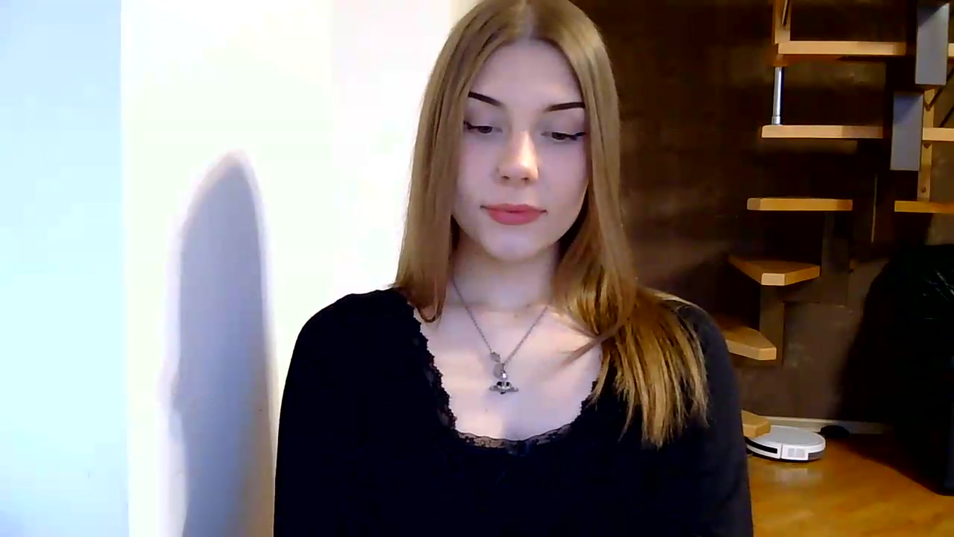 Gallery image thumbnail from YanaMeoww's myfreecams stream on, 06/16/2026, 18:53 image 12 of 20