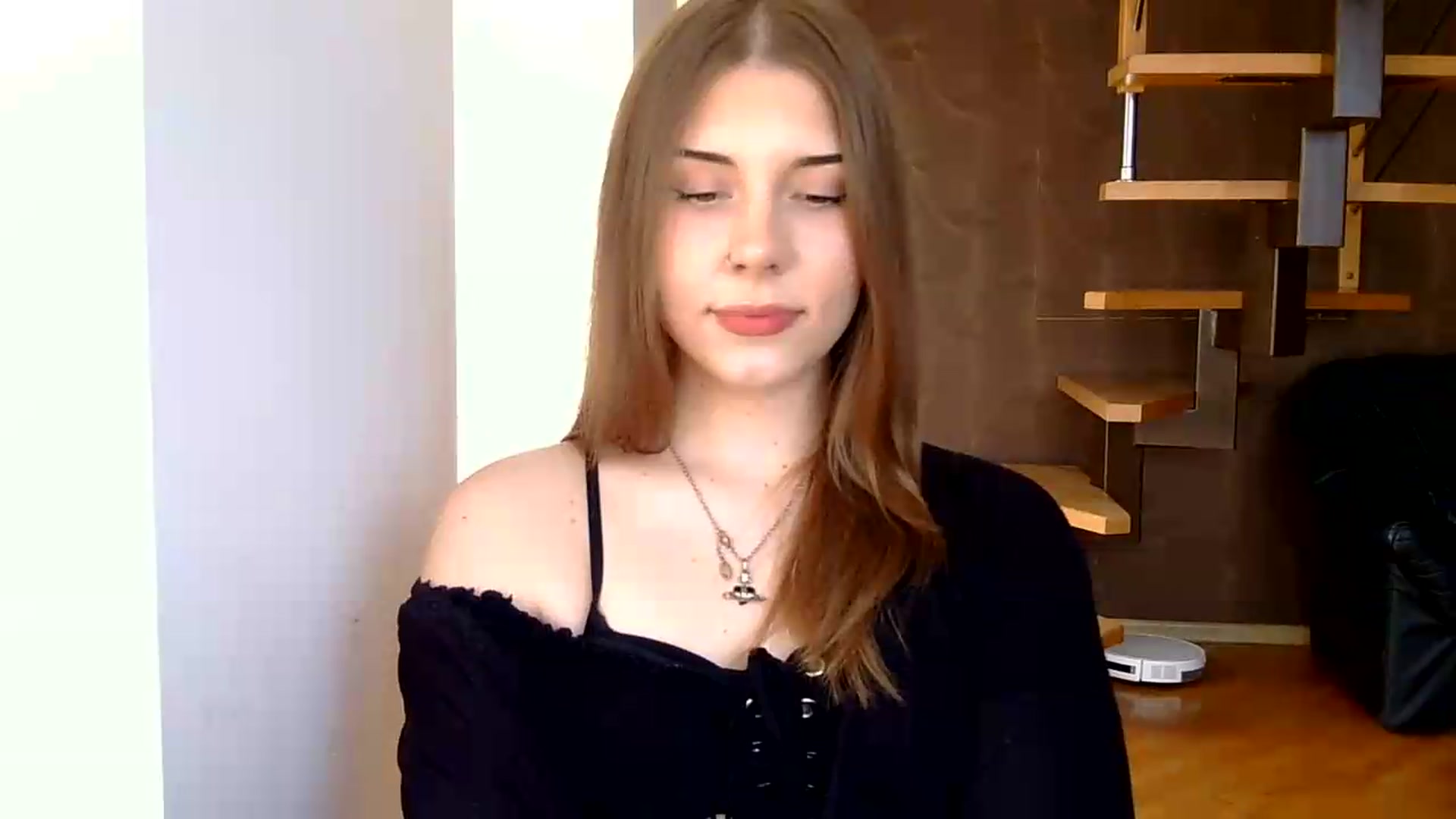 Gallery image thumbnail from YanaMeoww's myfreecams stream on, 06/23/2026, 15:50 image 5 of 20