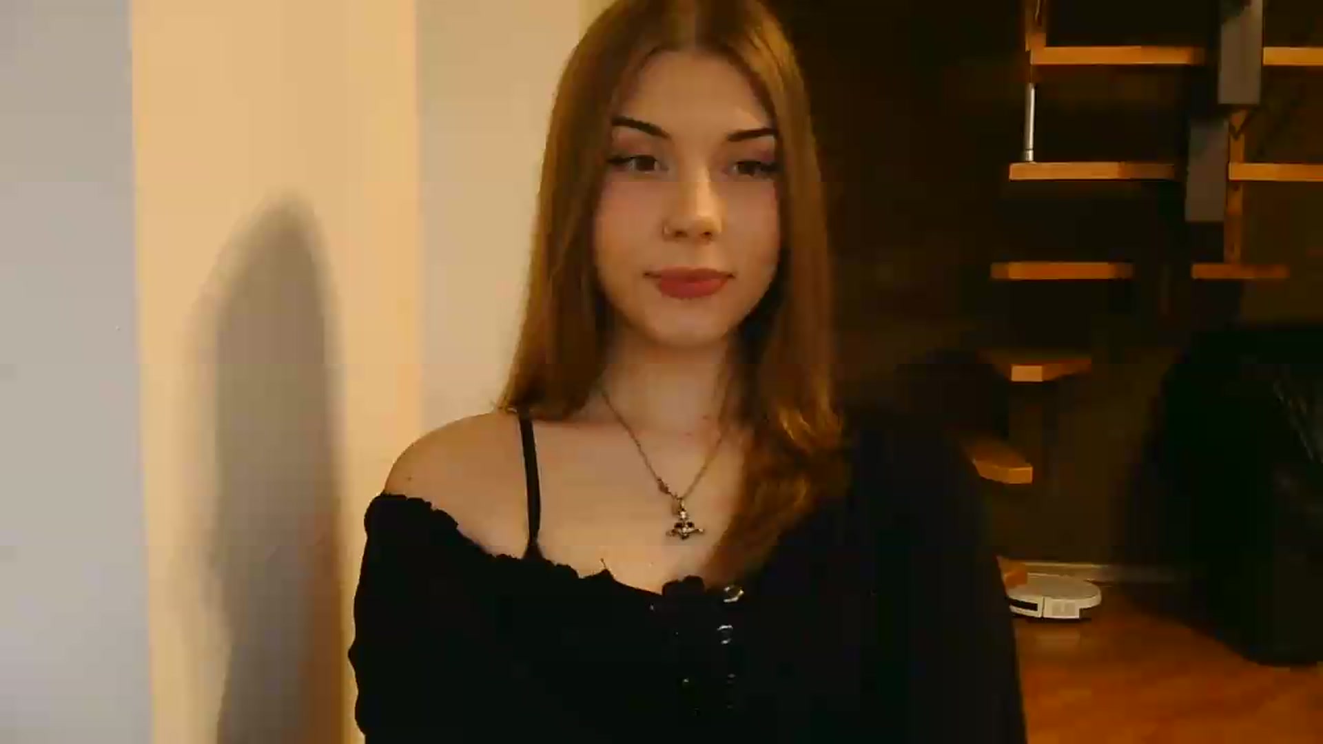 Gallery image thumbnail from YanaMeoww's myfreecams stream on, 06/25/2026, 18:48 image 13 of 20