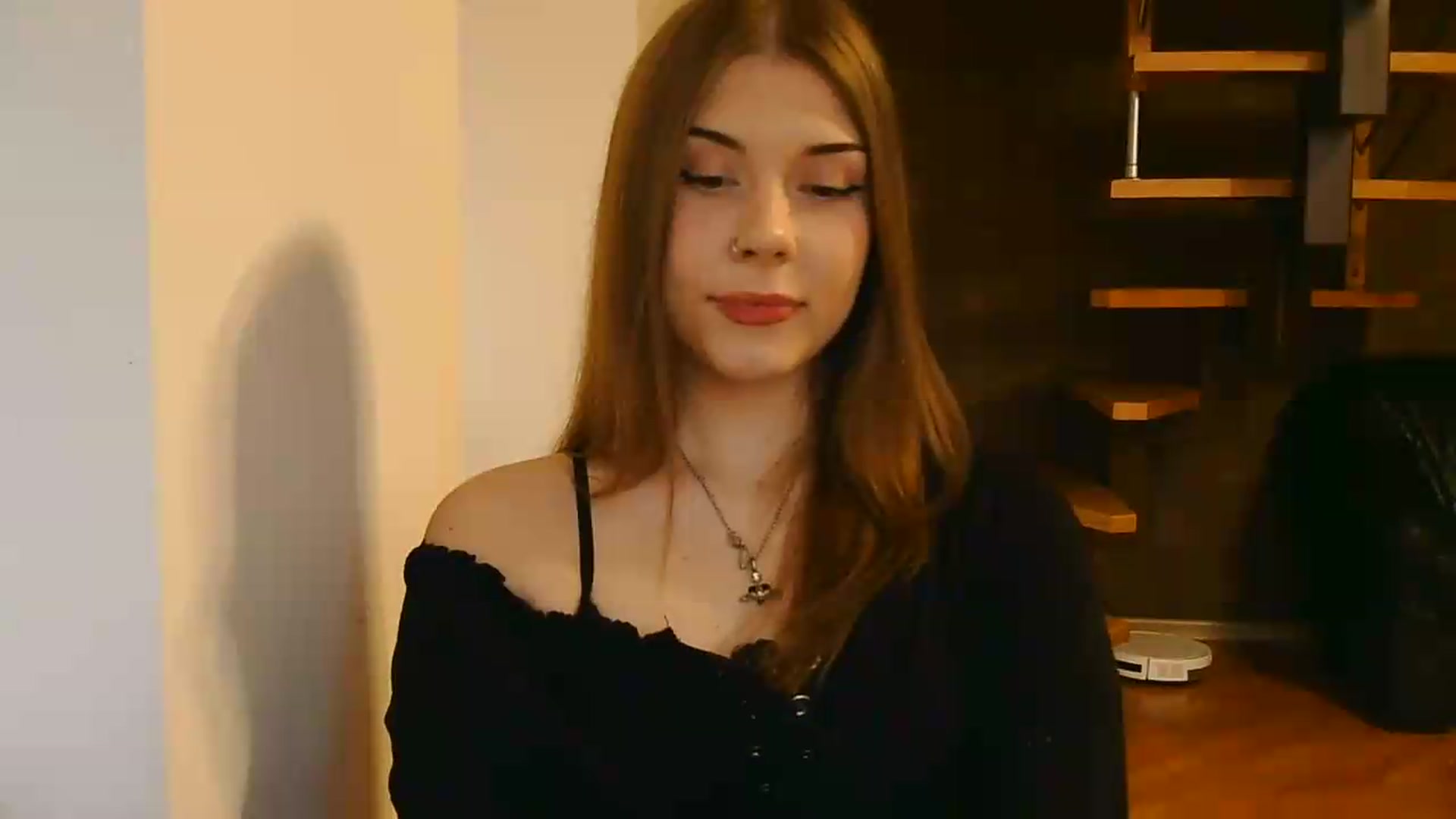 Gallery image thumbnail from YanaMeoww's myfreecams stream on, 06/25/2026, 18:48 image 12 of 20