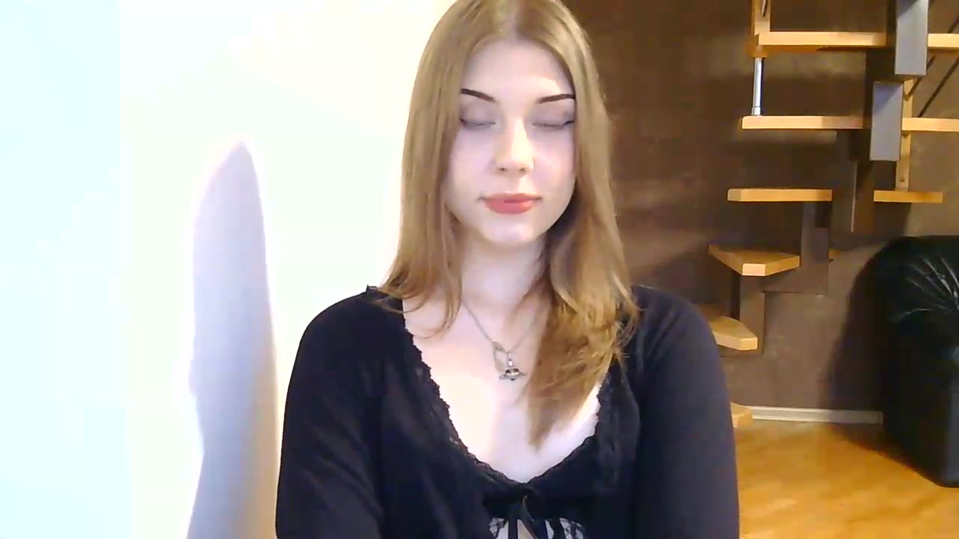 Gallery image thumbnail from YanaMeoww's myfreecams stream on, 06/28/2026, 18:40 image 10 of 20