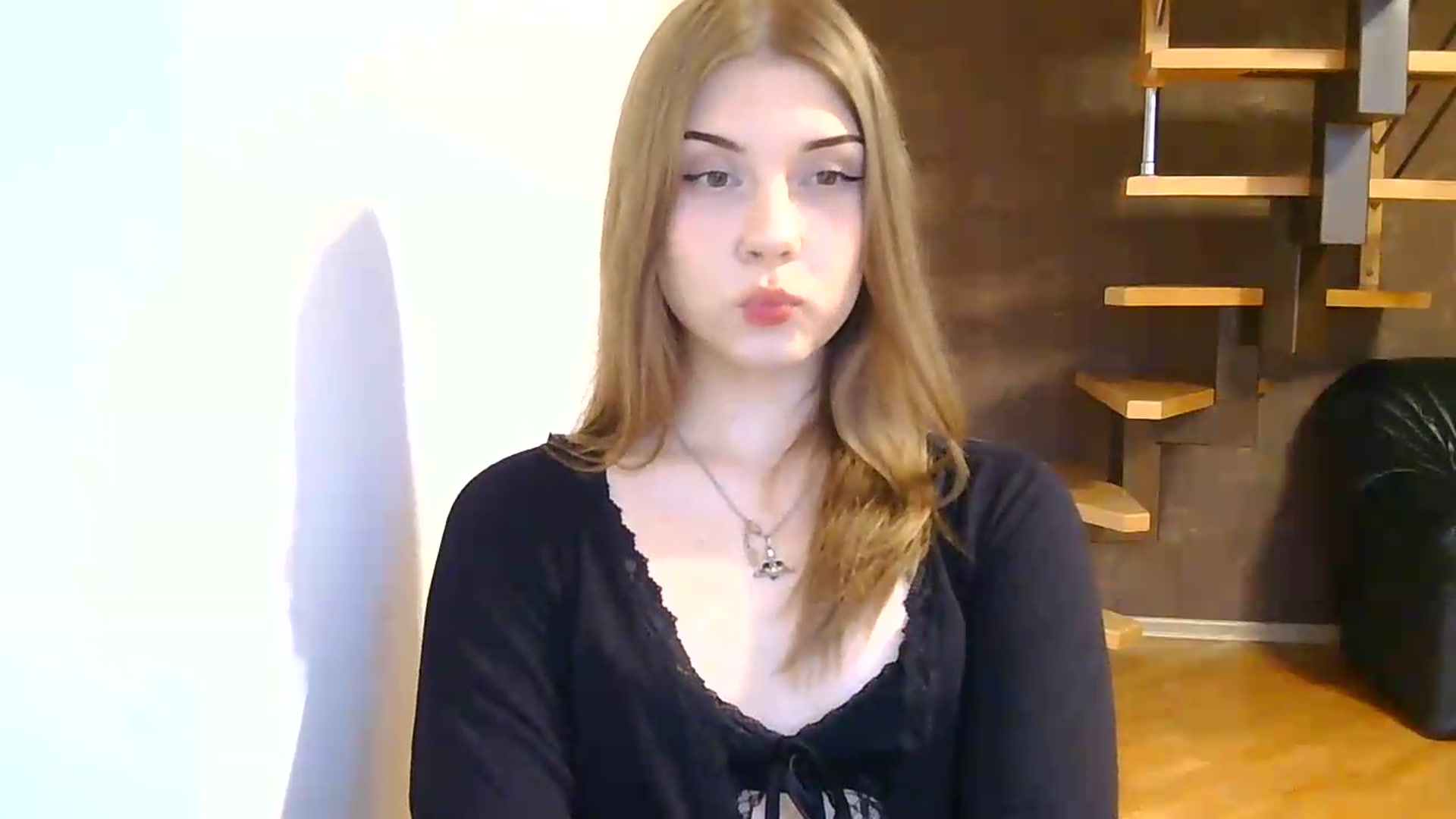 Gallery image thumbnail from YanaMeoww's myfreecams stream on, 06/28/2026, 18:40 image 8 of 20