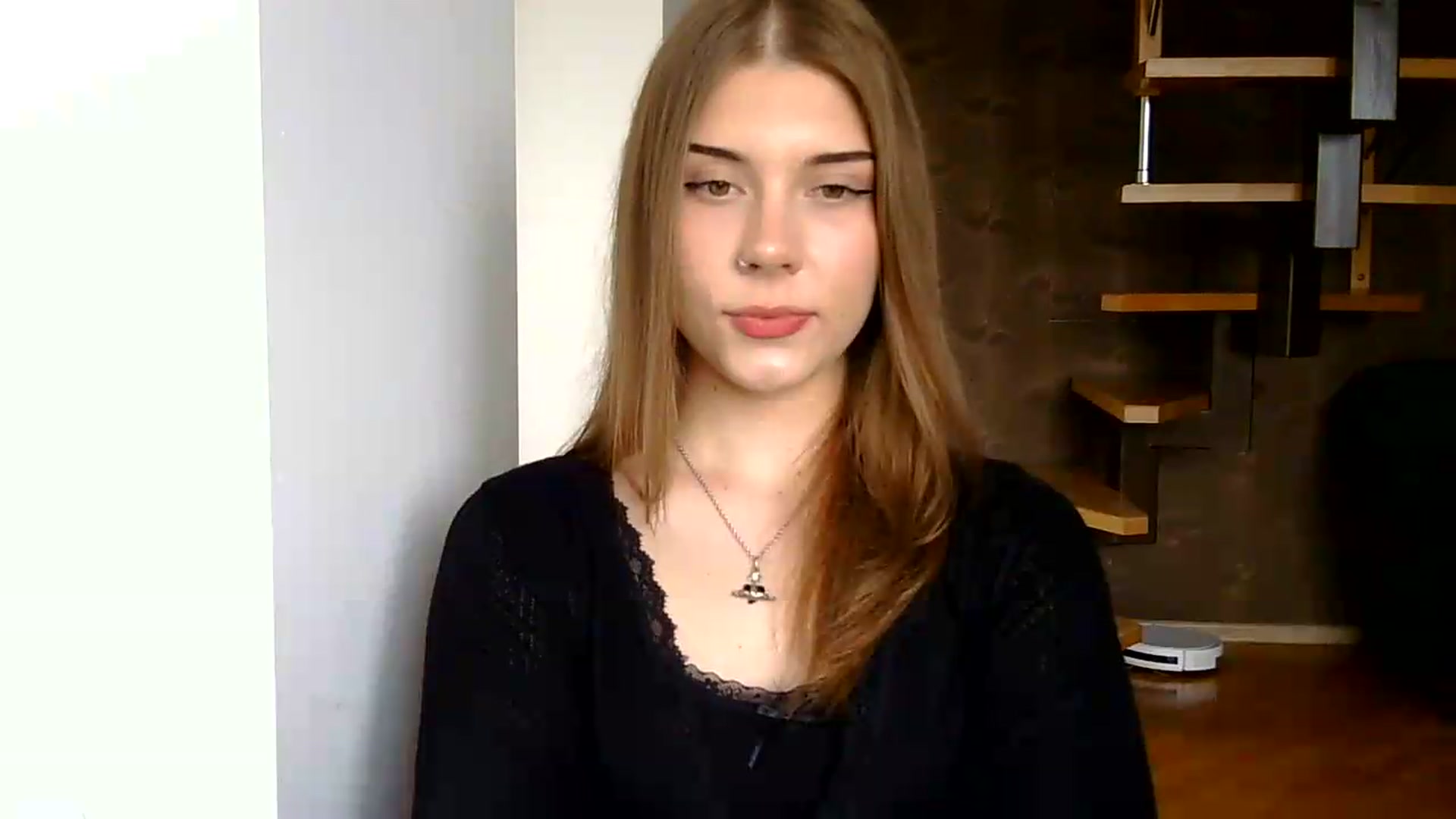 Gallery image thumbnail from YanaMeoww's myfreecams stream on, 07/19/2026, 13:10 image 18 of 20