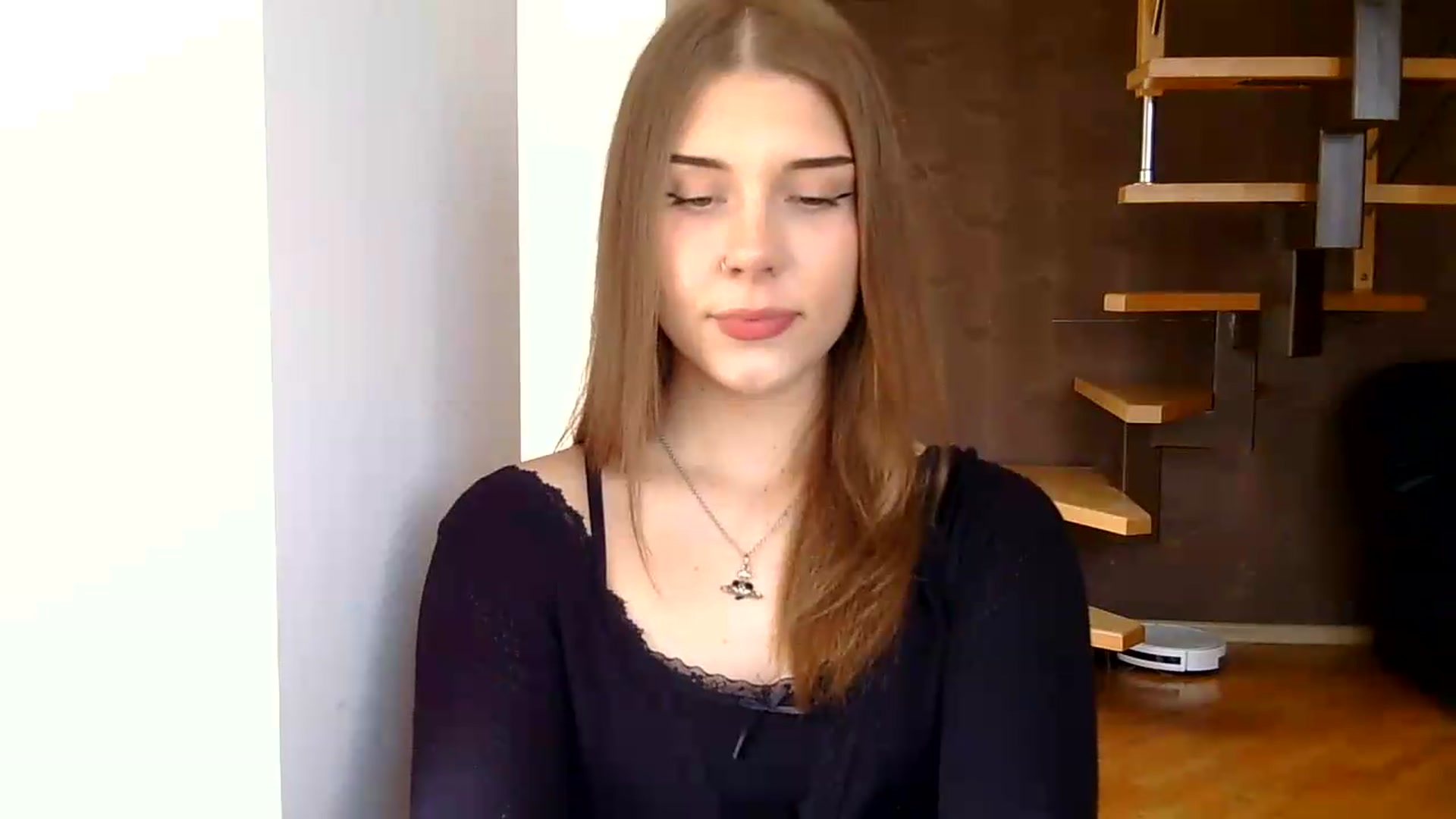 Gallery image thumbnail from YanaMeoww's myfreecams stream on, 07/19/2026, 13:10 image 6 of 20