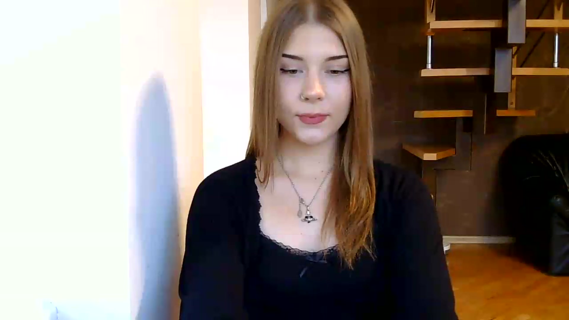 Gallery image thumbnail from YanaMeoww's myfreecams stream on, 08/11/2026, 18:38 image 6 of 20
