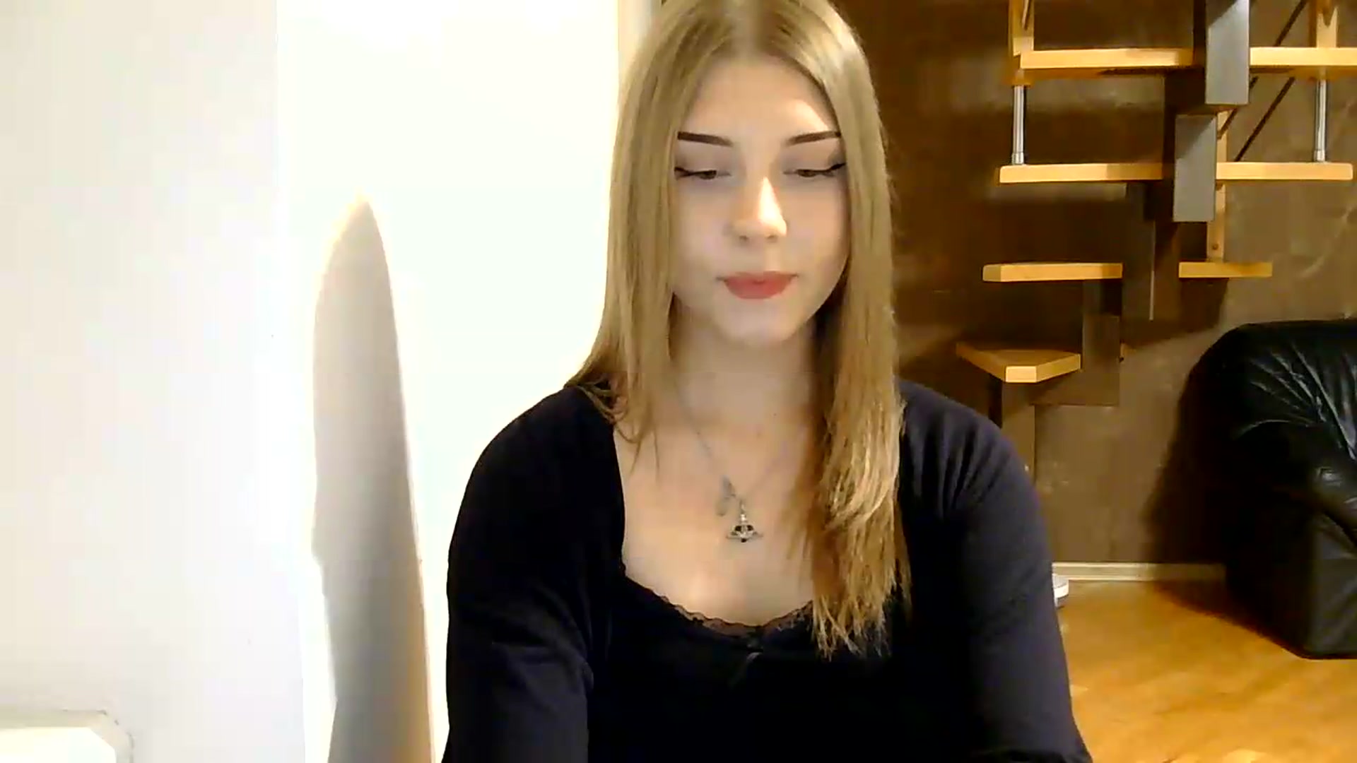 Gallery image thumbnail from YanaMeoww's myfreecams stream on, 08/11/2026, 19:12 image 7 of 20
