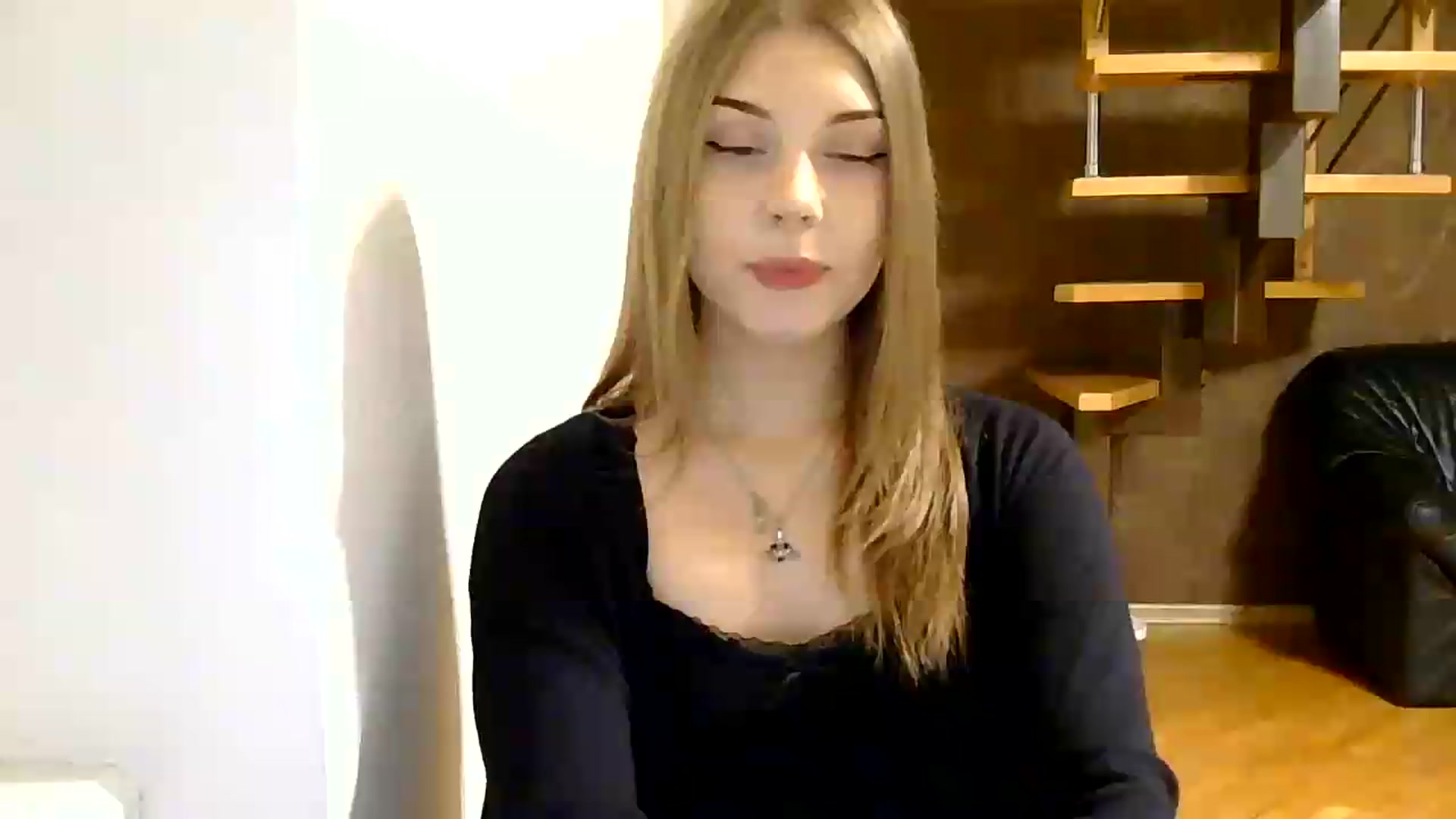 Gallery image thumbnail from YanaMeoww's myfreecams stream on, 08/11/2026, 19:12 image 15 of 20