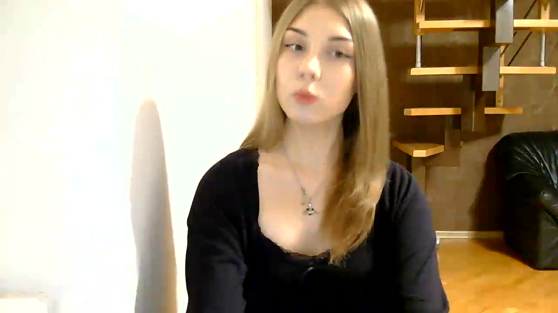 Gallery image thumbnail from YanaMeoww's myfreecams stream on, 08/11/2026, 19:12 image 19 of 20