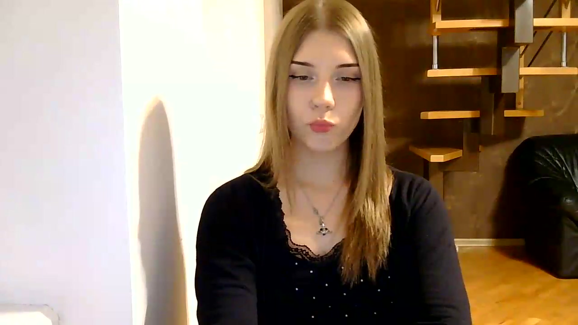 Gallery image thumbnail from YanaMeoww's myfreecams stream on, 08/13/2026, 18:19 image 11 of 20