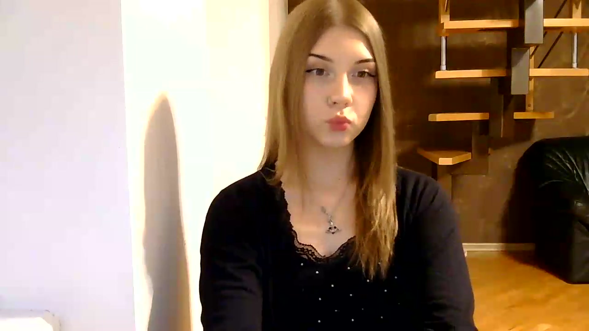 Gallery image thumbnail from YanaMeoww's myfreecams stream on, 08/13/2026, 18:19 image 9 of 20