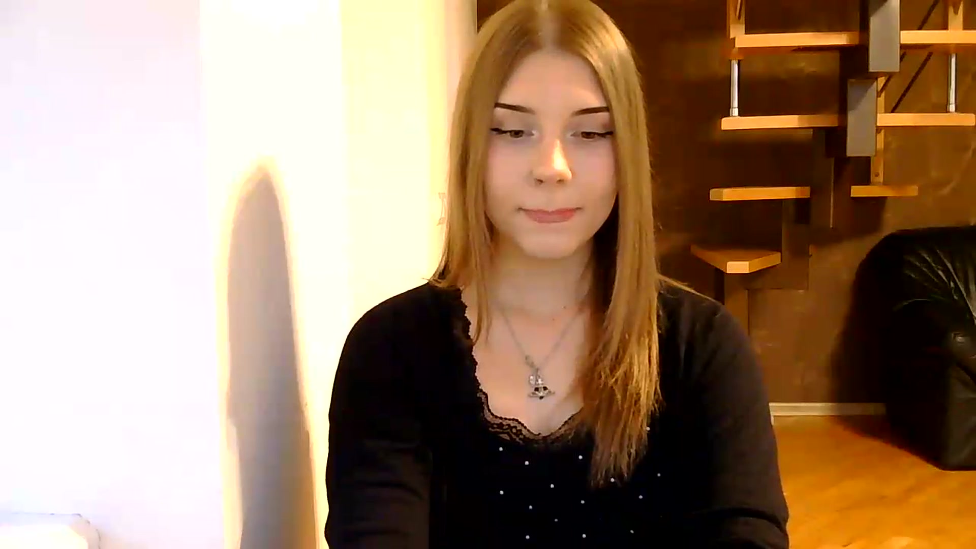 Gallery image thumbnail from YanaMeoww's myfreecams stream on, 08/13/2026, 18:19 image 4 of 20