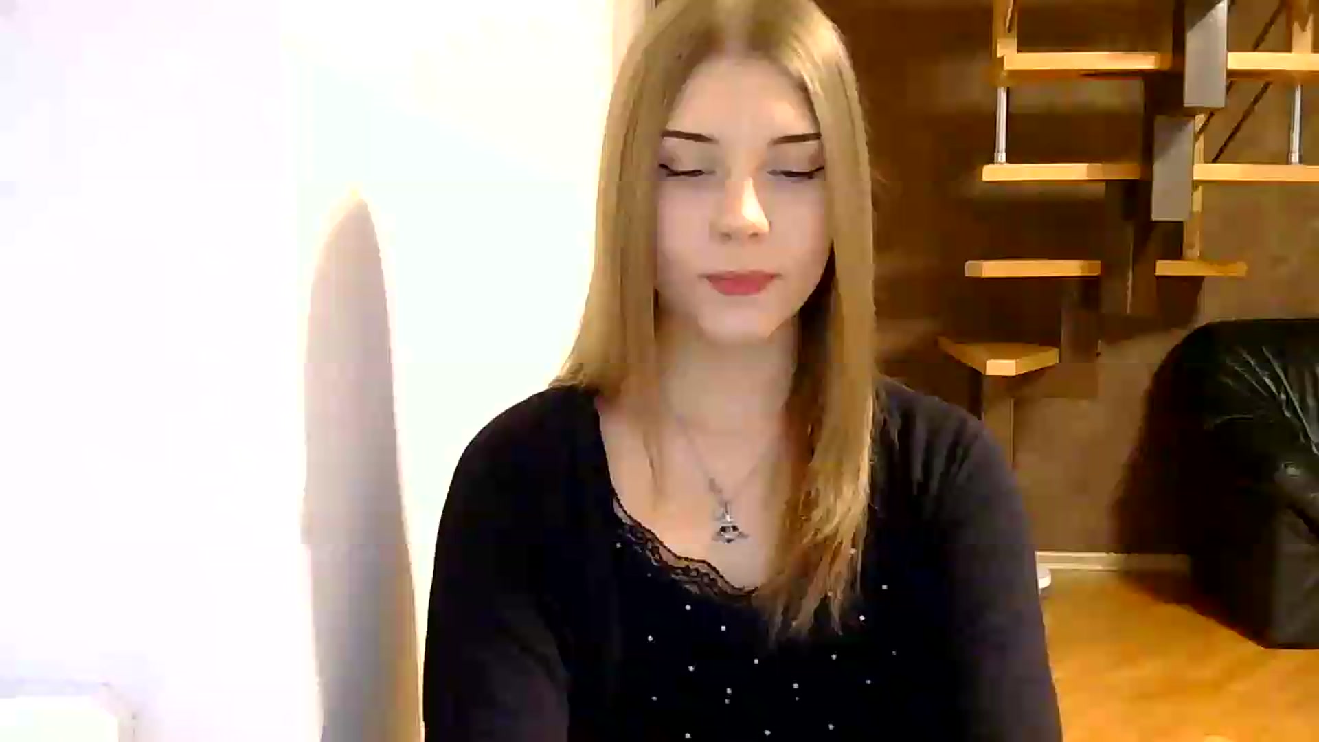 Gallery image thumbnail from YanaMeoww's myfreecams stream on, 08/19/2026, 18:20 image 10 of 20