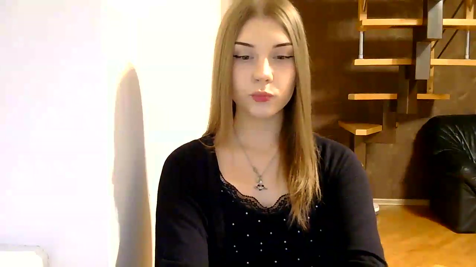Gallery image thumbnail from YanaMeoww's myfreecams stream on, 08/19/2026, 18:20 image 11 of 20