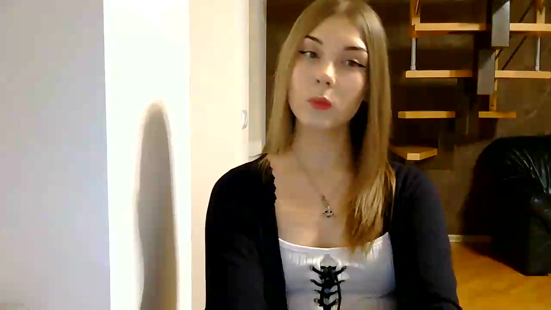 Gallery image thumbnail from YanaMeoww's myfreecams stream on, 08/25/2026, 18:45 image 16 of 20