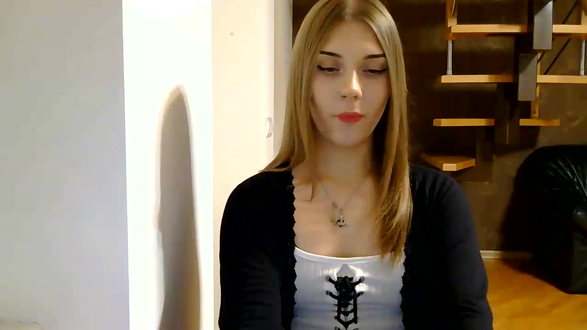Gallery image thumbnail from YanaMeoww's myfreecams stream on, 08/26/2026, 20:41 image 16 of 20