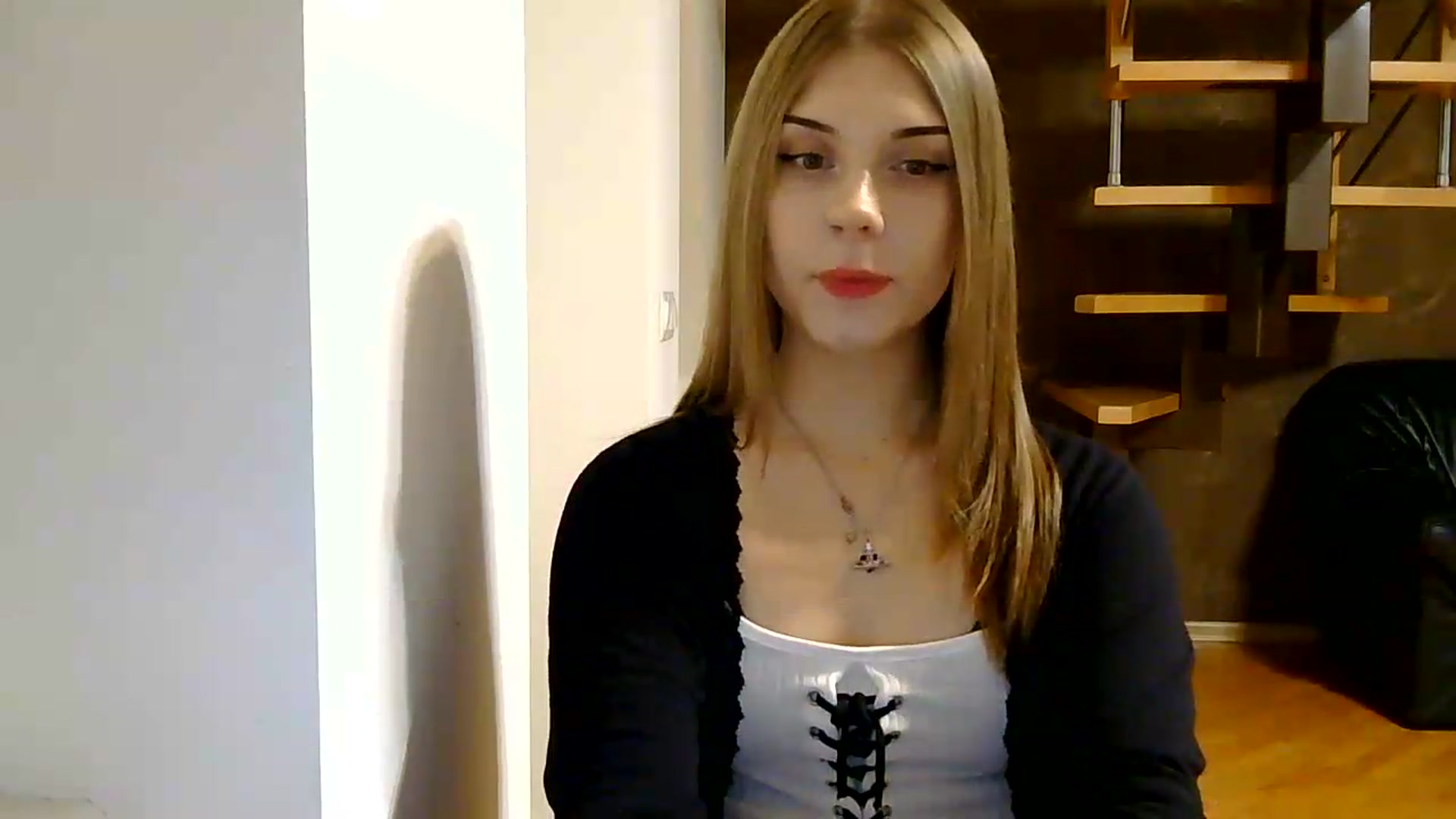 Gallery image thumbnail from YanaMeoww's myfreecams stream on, 08/26/2026, 20:41 image 17 of 20