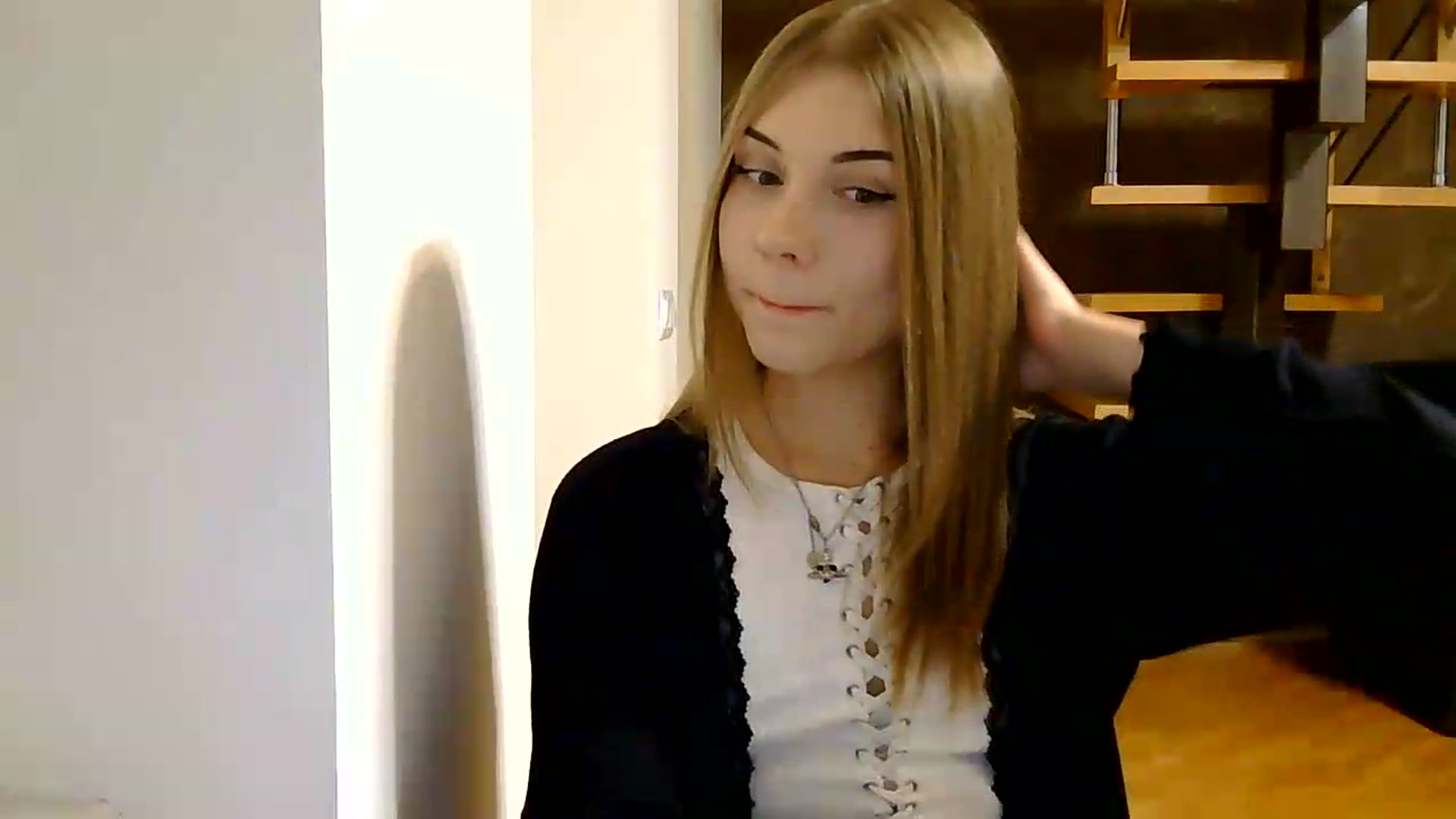 Gallery image thumbnail from YanaMeoww's myfreecams stream on, 08/27/2026, 20:18 image 3 of 20