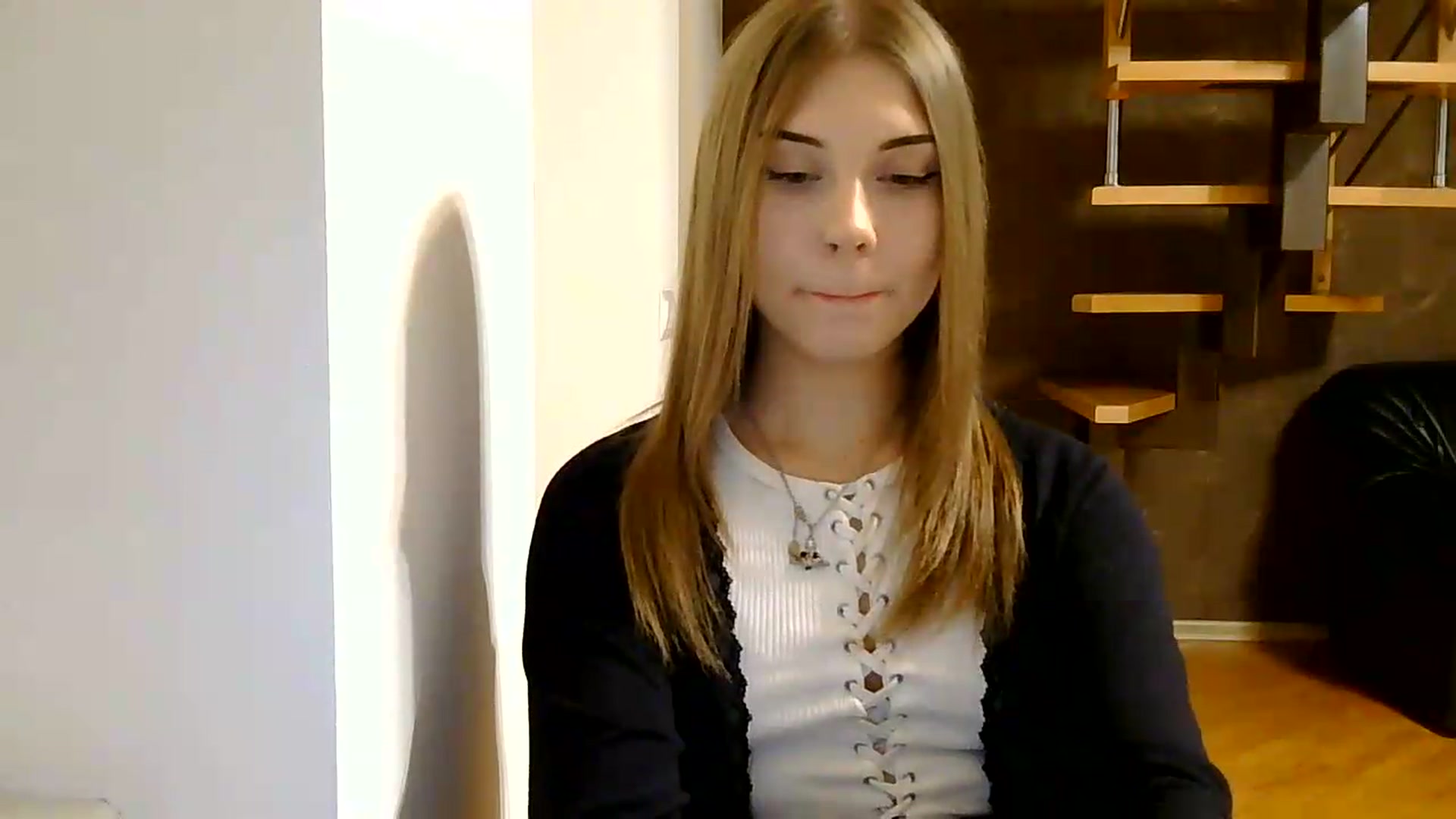 Gallery image thumbnail from YanaMeoww's myfreecams stream on, 08/27/2026, 20:18 image 15 of 20