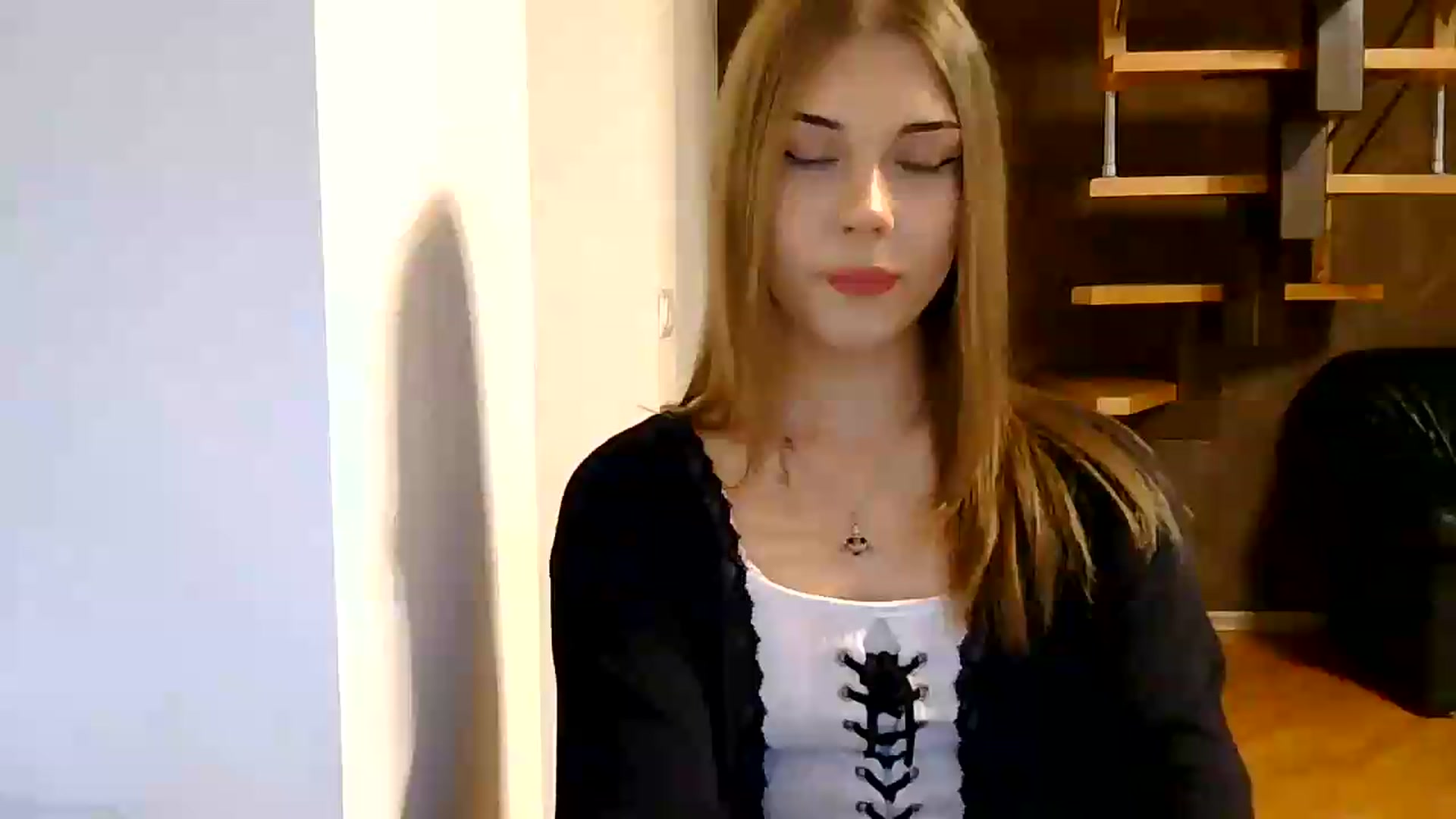 Gallery image thumbnail from YanaMeoww's myfreecams stream on, 08/30/2026, 17:33 image 2 of 20