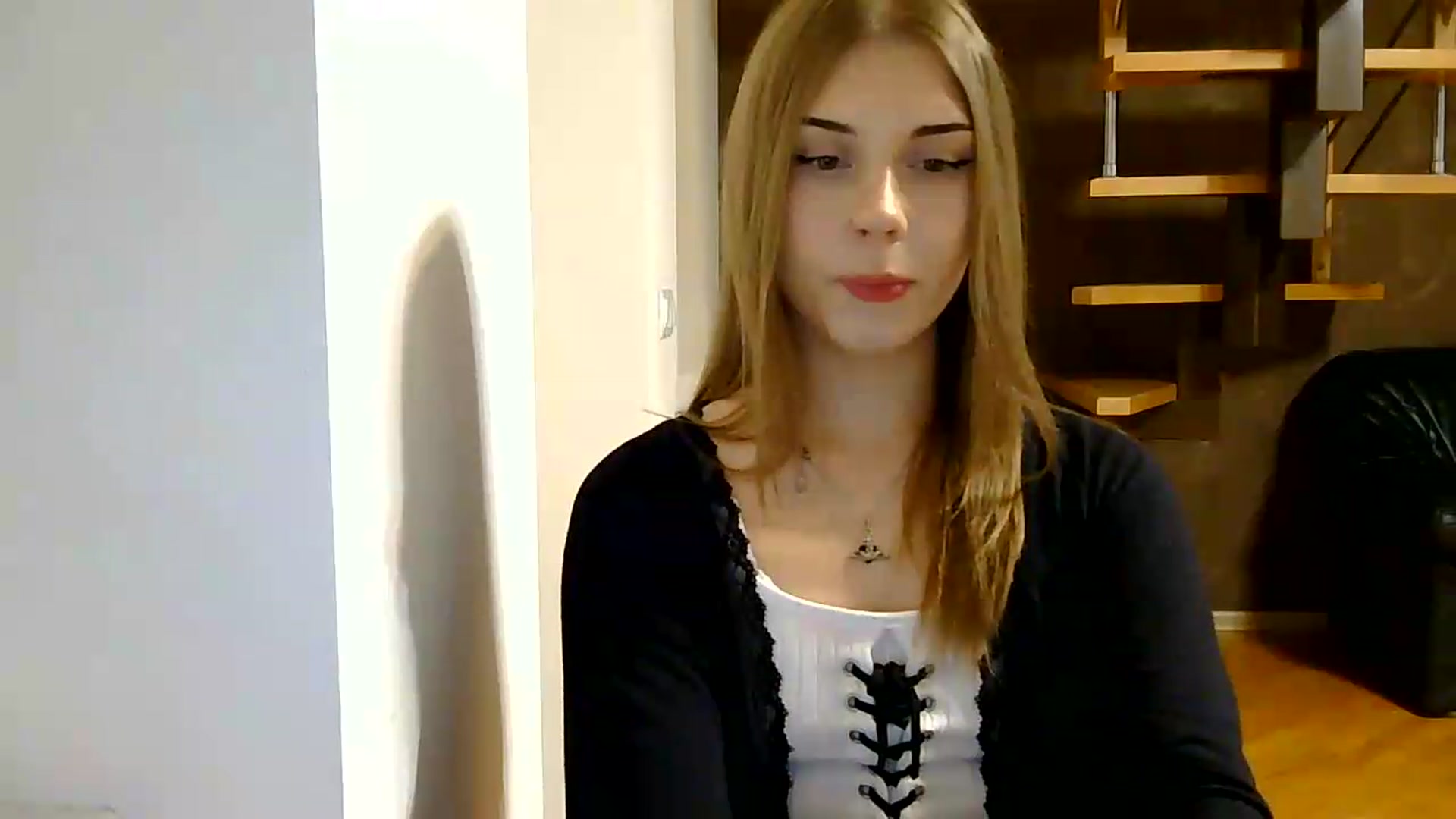 Gallery image thumbnail from YanaMeoww's myfreecams stream on, 08/30/2026, 17:33 image 18 of 20