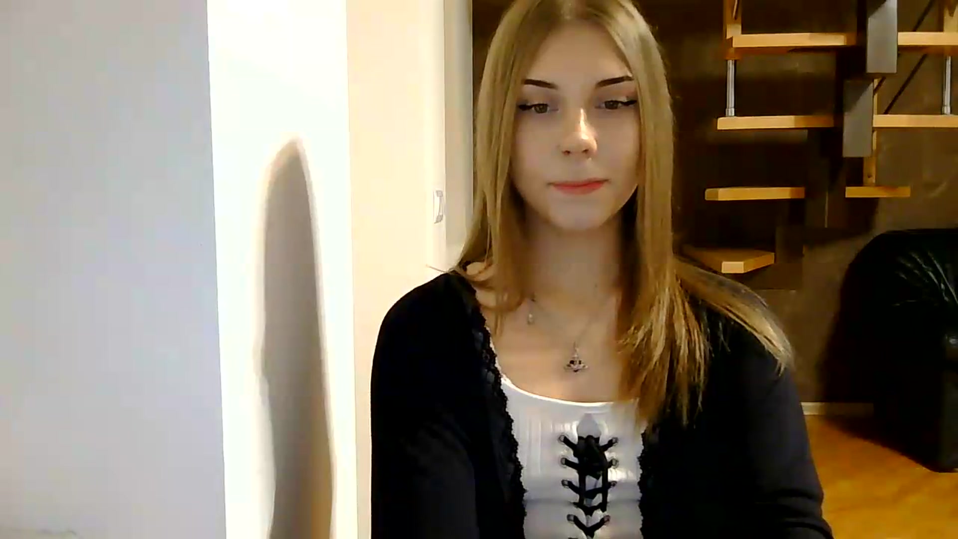 Gallery image thumbnail from YanaMeoww's myfreecams stream on, 08/30/2026, 17:33 image 16 of 20