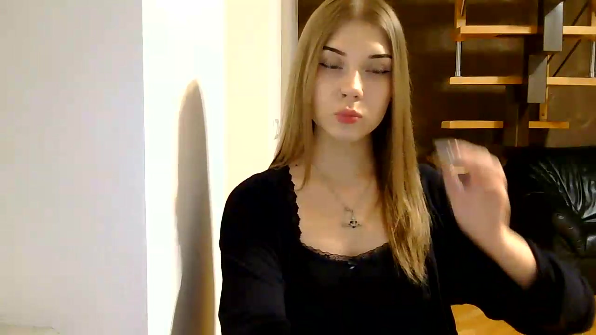 Gallery image thumbnail from YanaMeoww's myfreecams stream on, 09/09/2026, 19:09 image 17 of 20