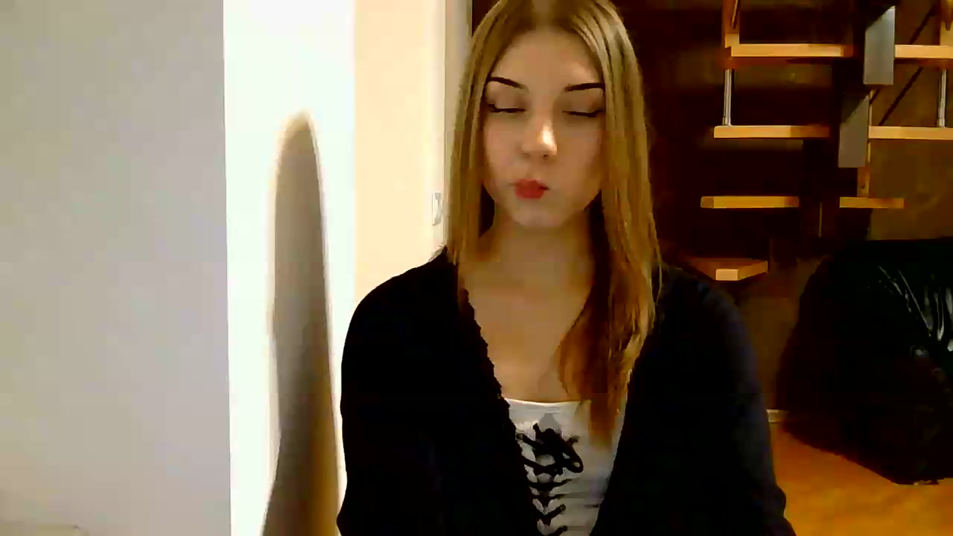 Gallery image thumbnail from YanaMeoww's myfreecams stream on, 09/24/2026, 20:34 image 14 of 20