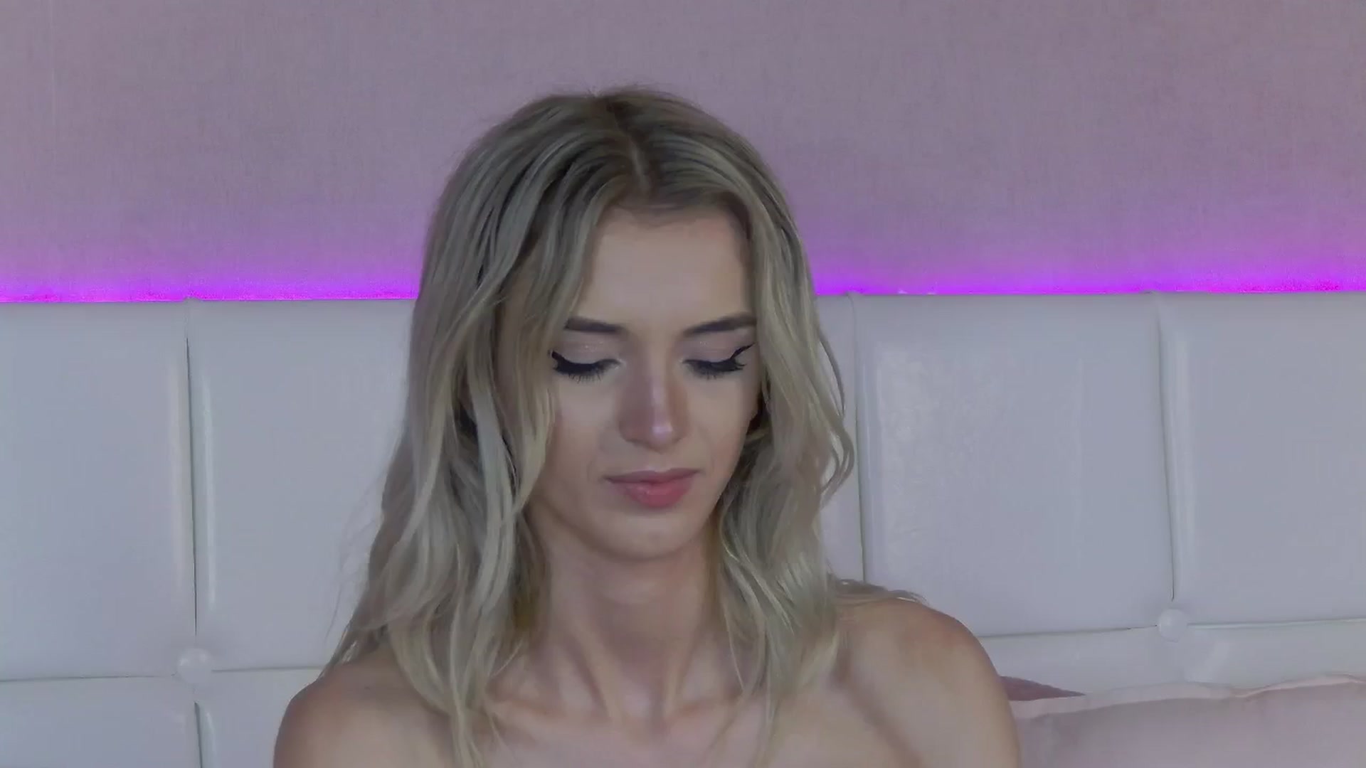 Gallery image thumbnail from YannaJeen's myfreecams stream on, 07/03/2024, 09:04 image 20 of 20