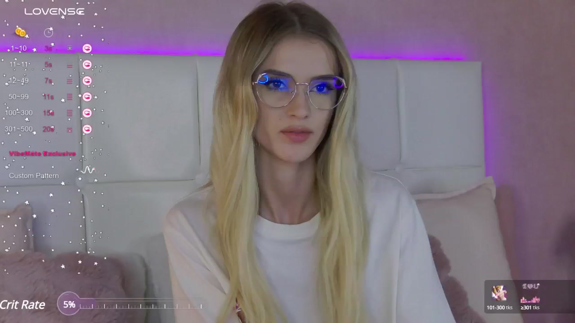 Gallery image thumbnail from YannaJeen's myfreecams stream on, 09/30/2024, 14:06 image 4 of 20