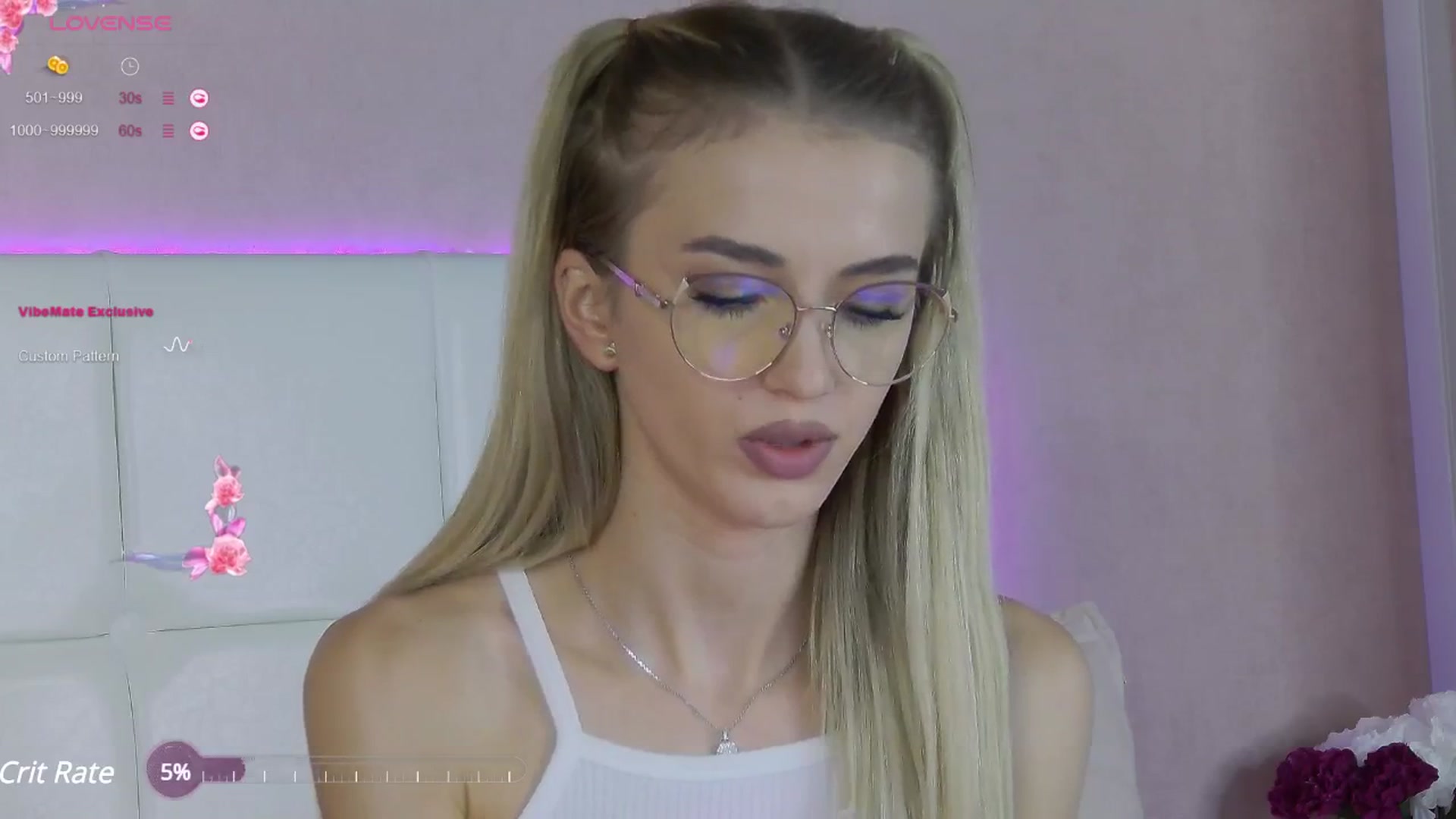 Gallery image thumbnail from YannaJeen's myfreecams stream on, 10/24/2024, 10:07 image 7 of 20