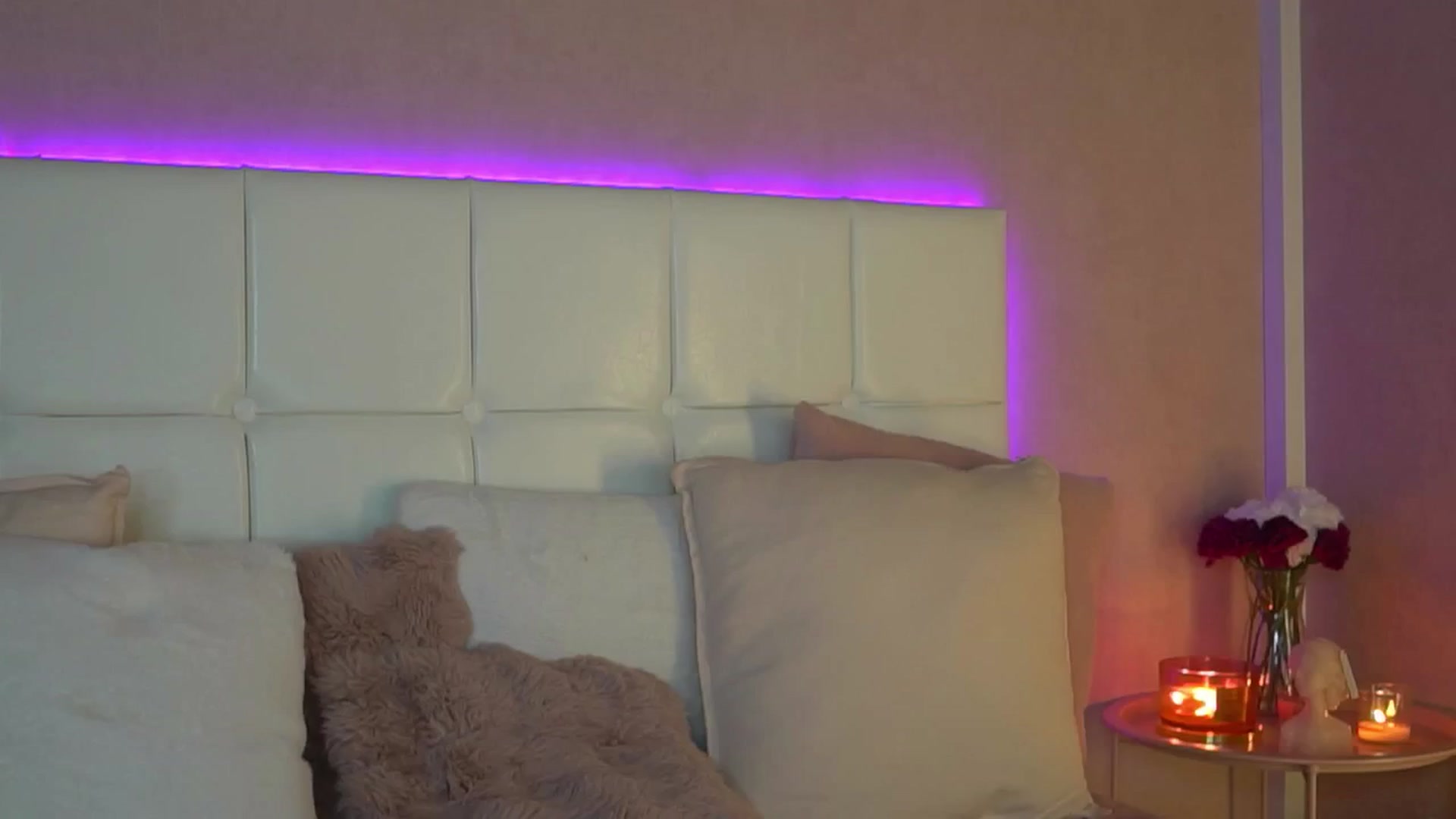 Gallery image thumbnail from YannaJeen's myfreecams stream on, 11/12/2024, 12:21 image 8 of 20