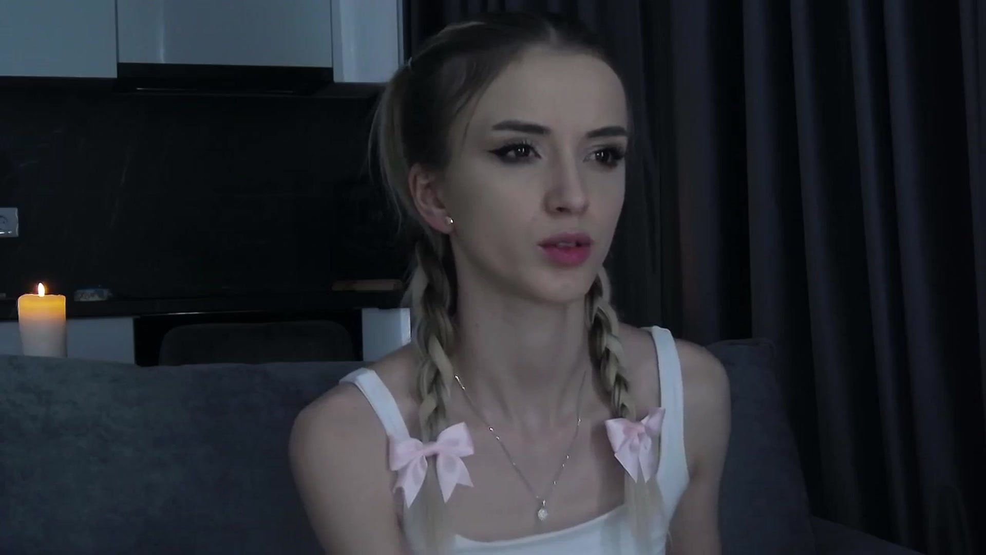 Gallery image thumbnail from YannaJeen's myfreecams stream on, 01/14/2025, 12:33 image 13 of 20