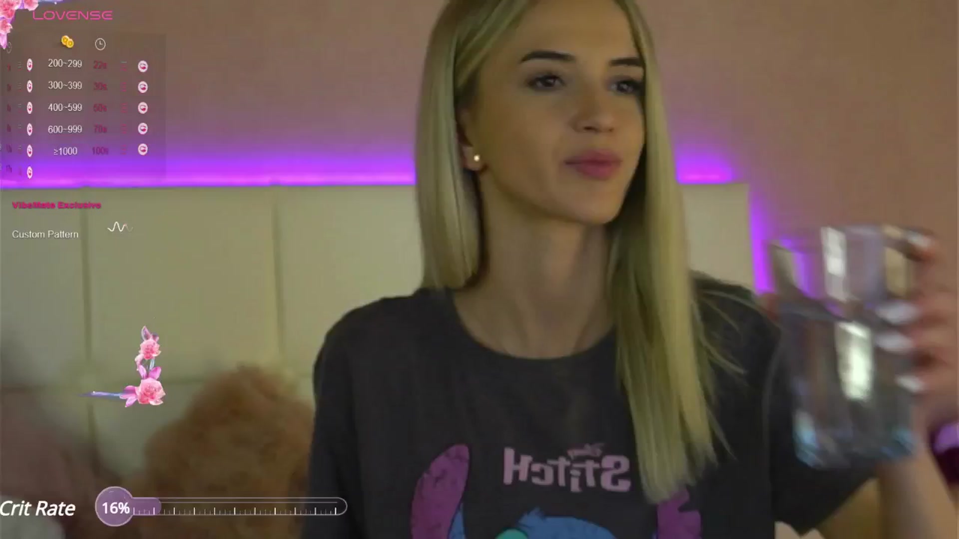 Gallery image thumbnail from YannaJeen's myfreecams stream on, 02/08/2025, 13:33 image 8 of 20