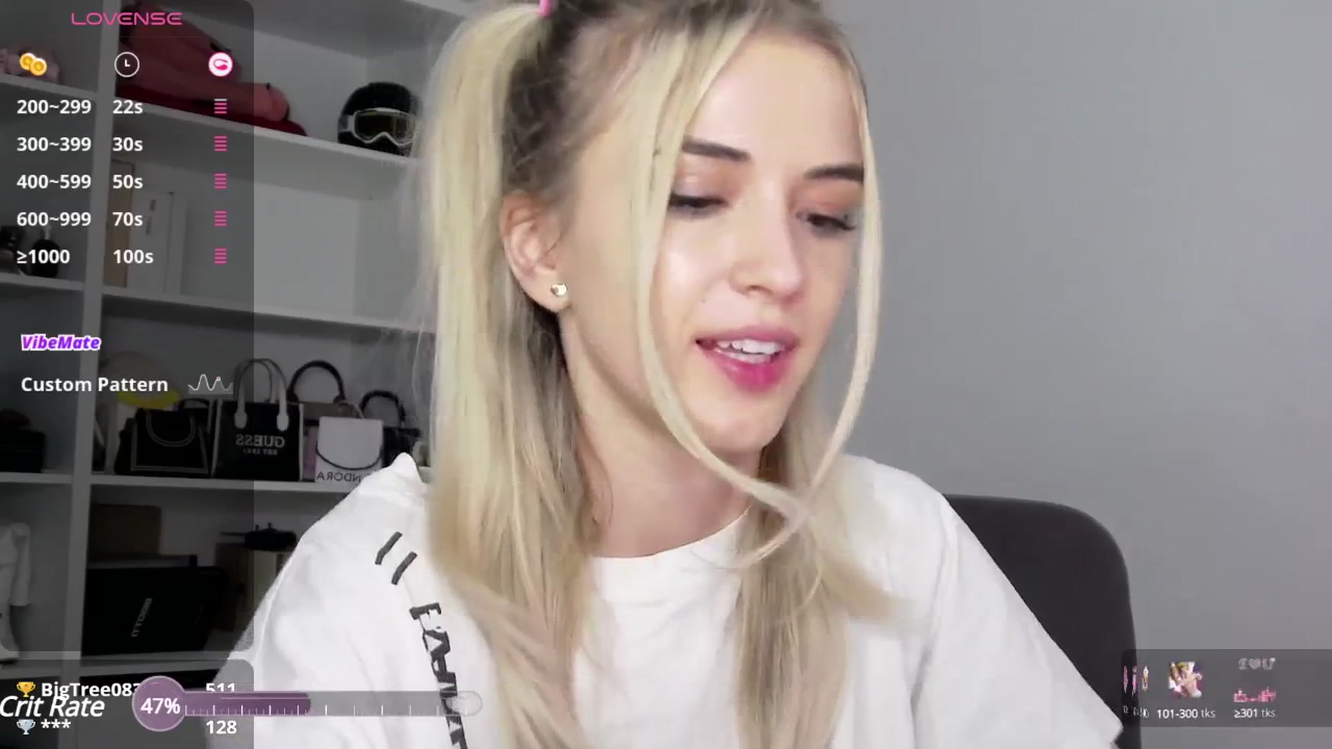 Gallery image thumbnail from YannaJeen's myfreecams stream on, 03/10/2025, 15:11 image 13 of 20