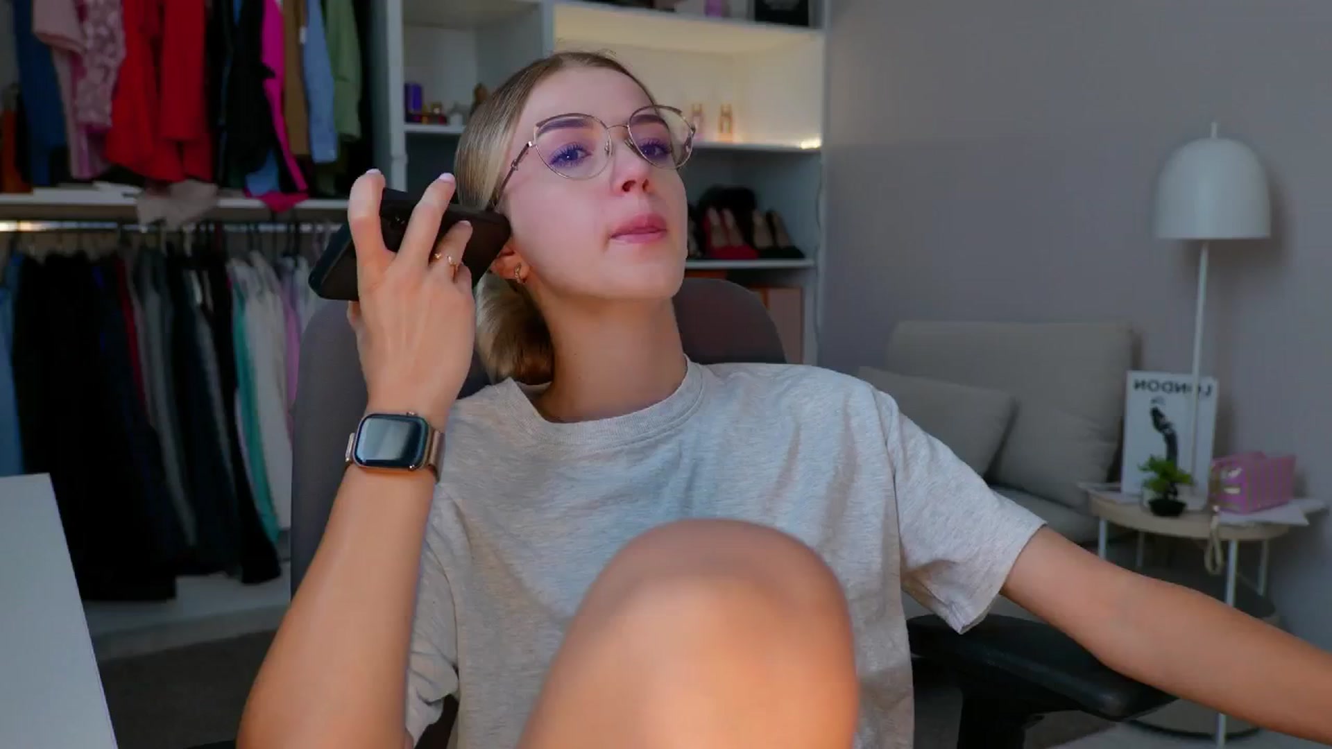 Gallery image thumbnail from YannaJeen's myfreecams stream on, 06/27/2025, 09:17 image 9 of 20