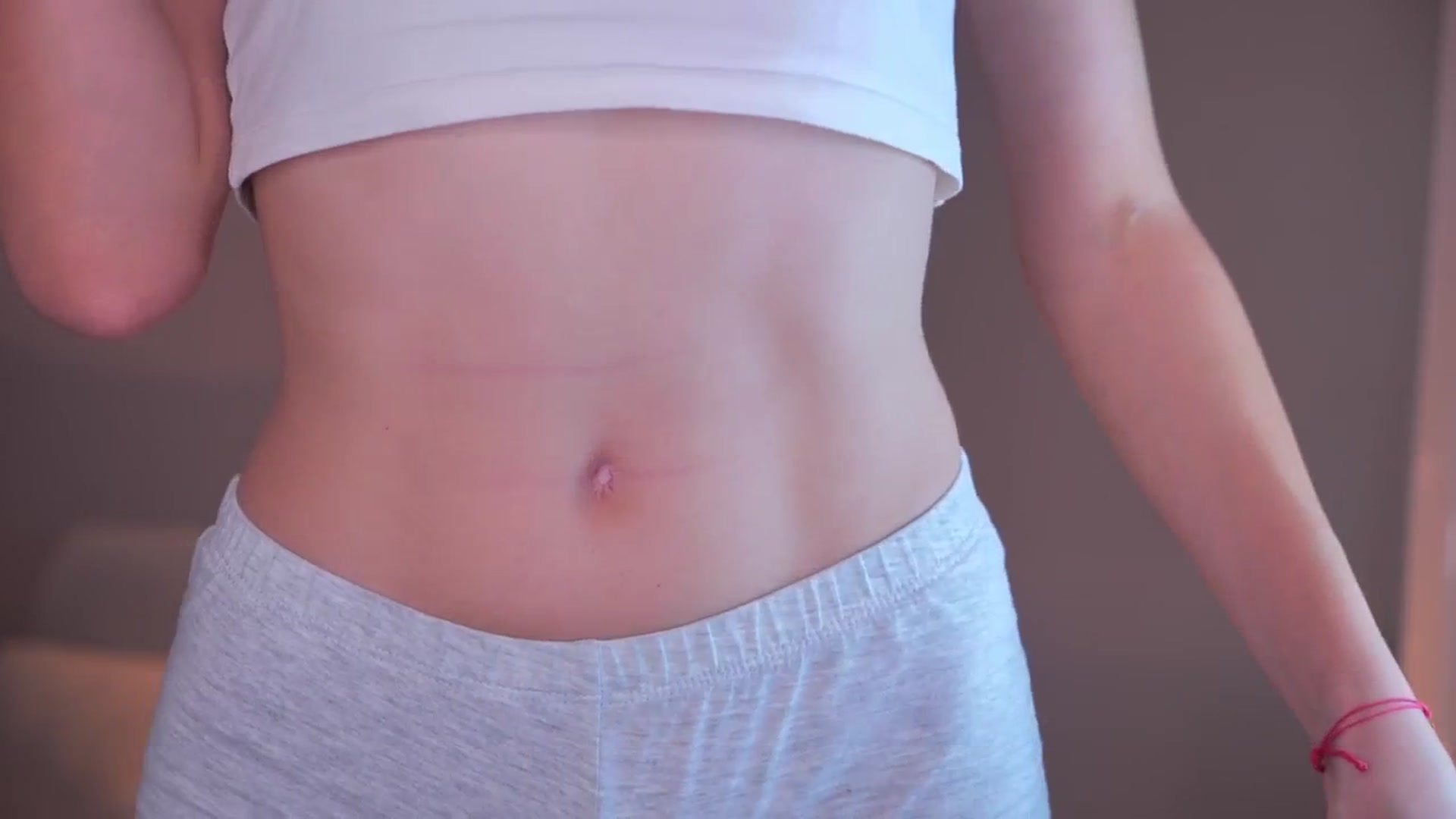Gallery image thumbnail from YannaJeen's myfreecams stream on, 07/19/2025, 24:50 image 18 of 20