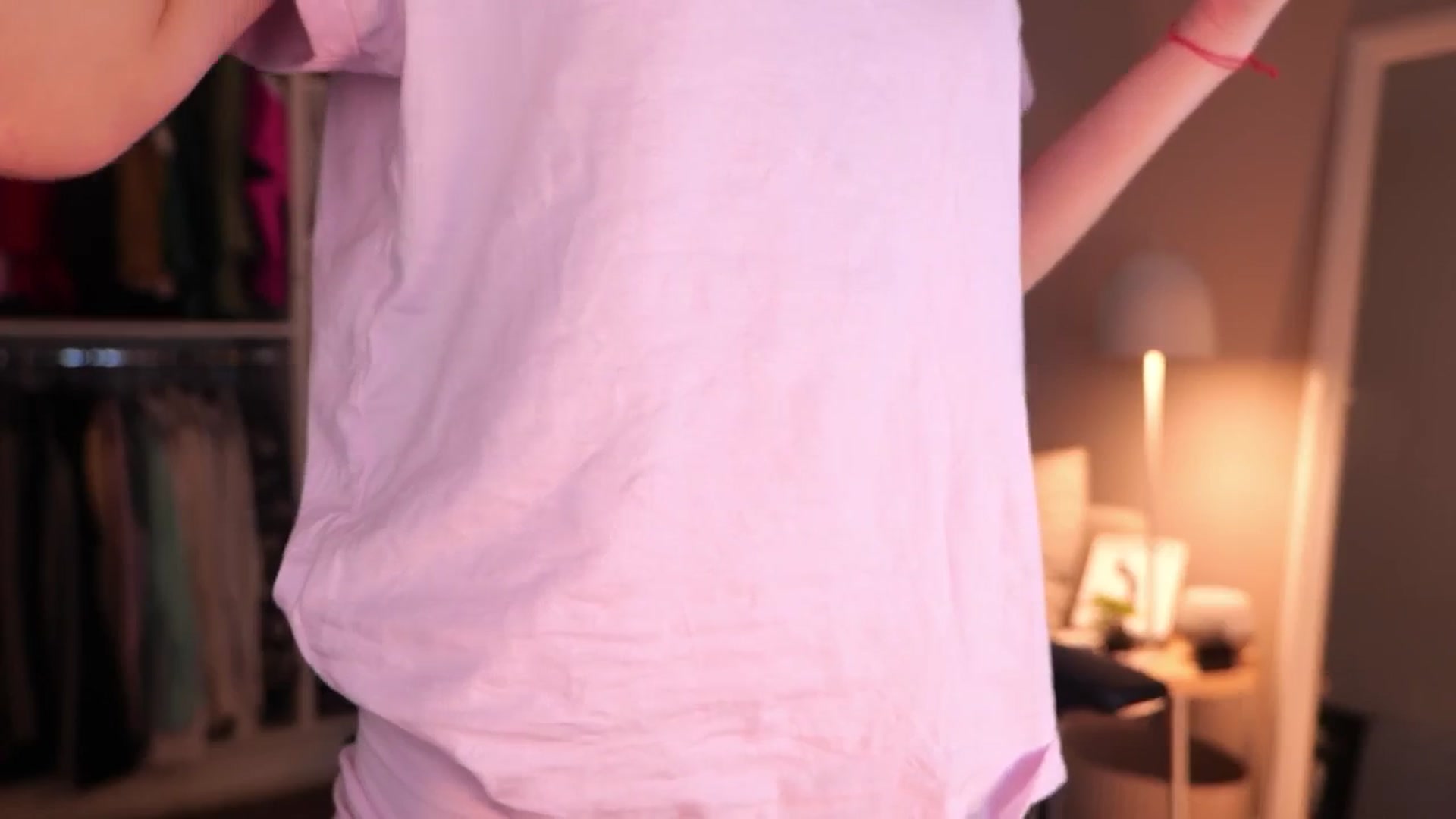 Gallery image thumbnail from YannaJeen's myfreecams stream on, 07/21/2025, 24:41 image 15 of 20