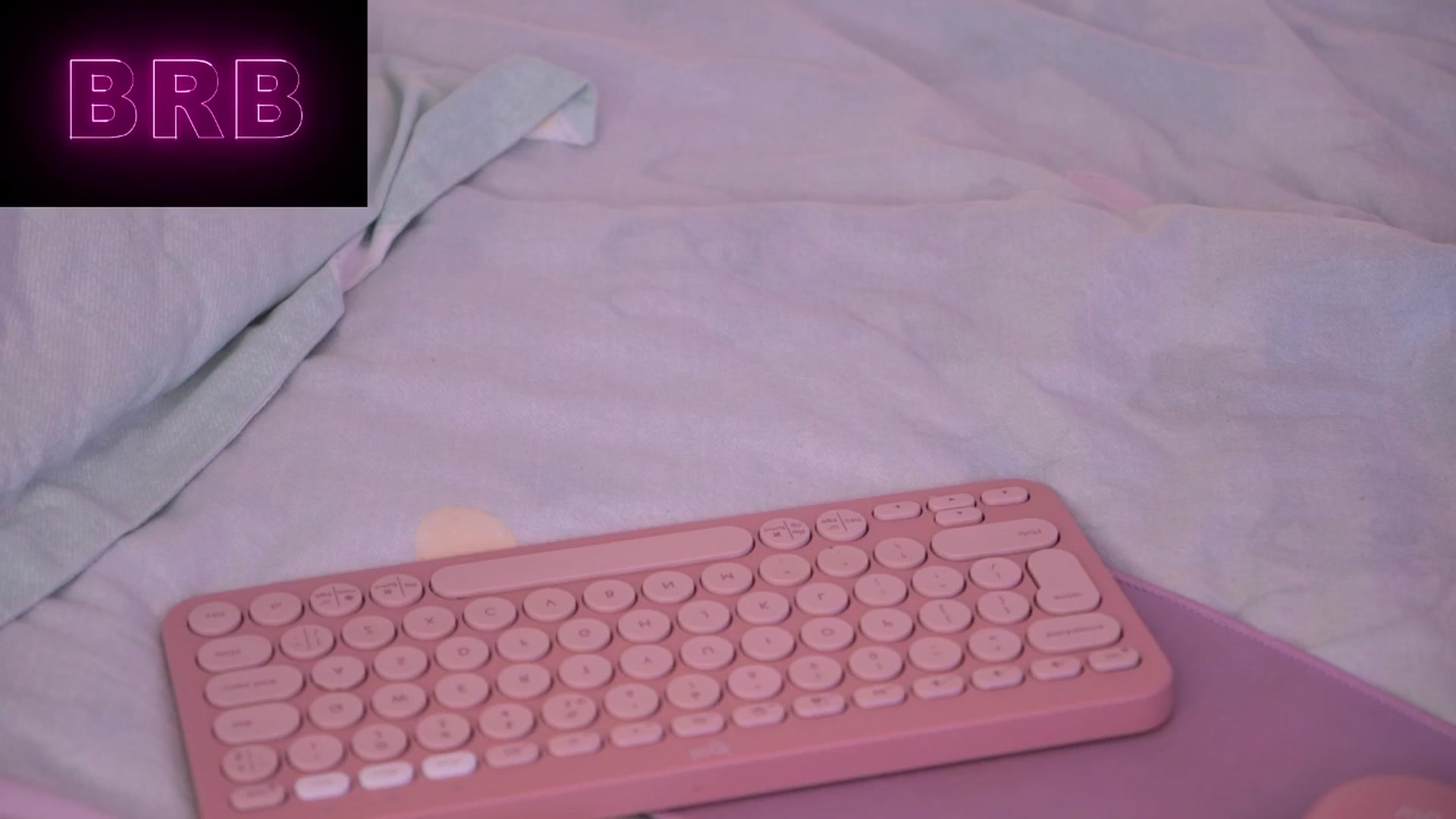 Gallery image thumbnail from YannaJeen's myfreecams stream on, 08/03/2025, 13:41 image 8 of 20