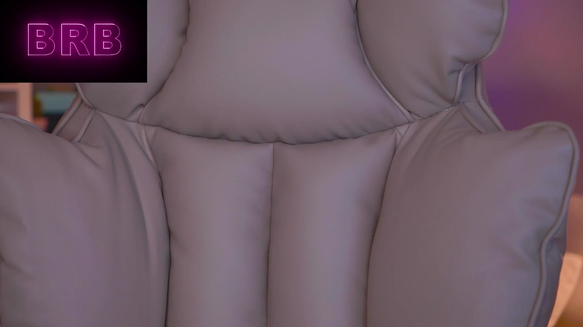 Gallery image thumbnail from YannaJeen's myfreecams stream on, 08/09/2025, 20:24 image 15 of 20
