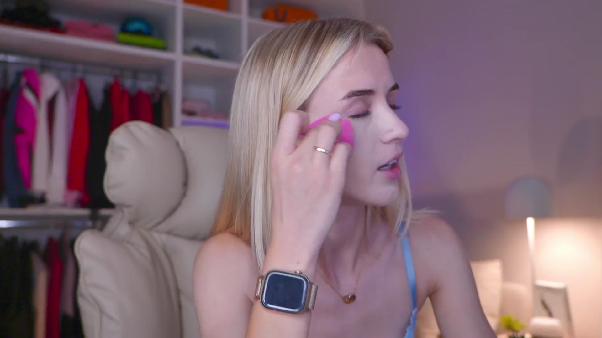 Gallery image thumbnail from YannaJeen's myfreecams stream on, 08/11/2025, 11:37 image 3 of 20