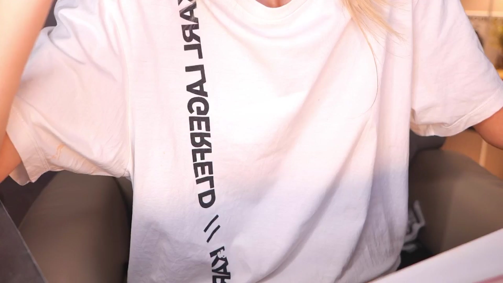 Gallery image thumbnail from YannaJeen's myfreecams stream on, 10/10/2025, 11:42 image 20 of 20