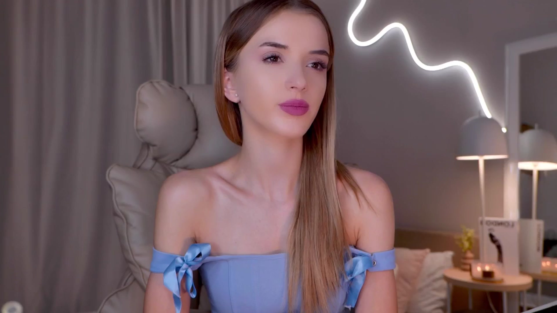 Gallery image thumbnail from YannaJeen's myfreecams stream on, 03/20/2026, 09:58 image 15 of 20