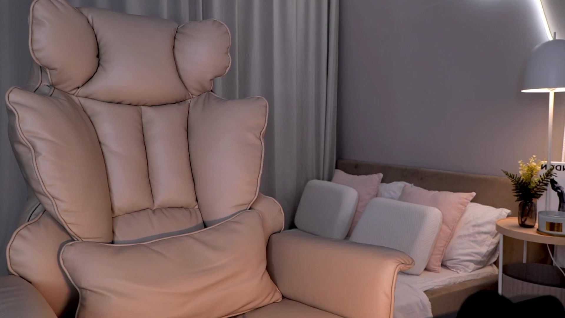 Gallery image thumbnail from YannaJeen's myfreecams stream on, 03/28/2026, 10:02 image 13 of 20