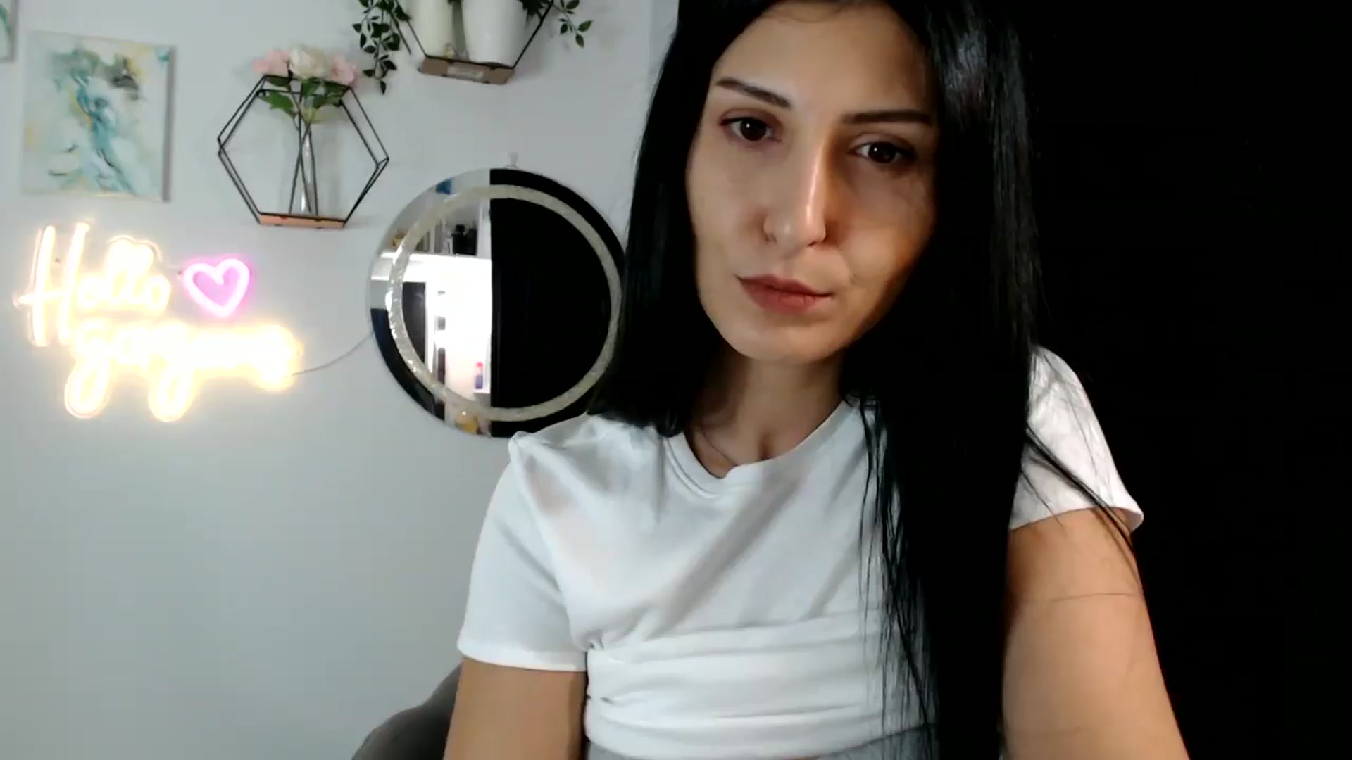 Gallery image thumbnail from Yara_77's myfreecams stream on, 09/12/2025, 12:36 image 20 of 20