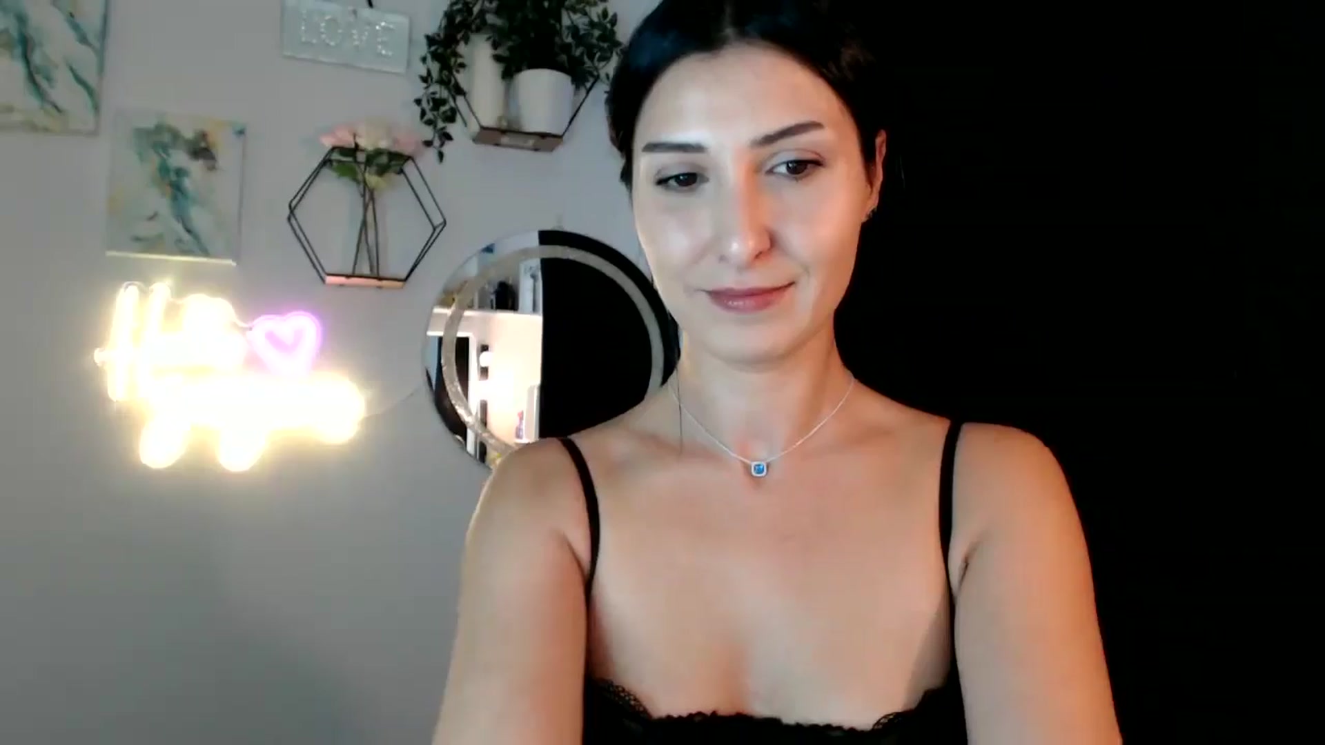 Gallery image thumbnail from Yara_77's myfreecams stream on, 09/15/2025, 10:25 image 14 of 20