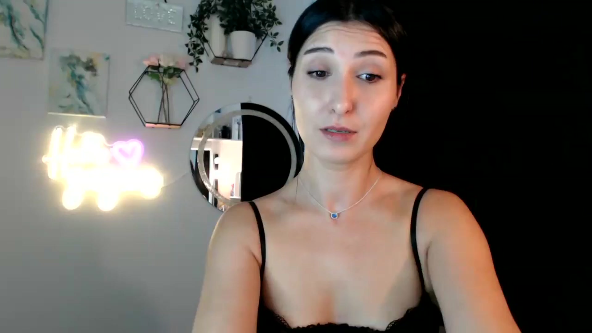 Gallery image thumbnail from Yara_77's myfreecams stream on, 09/15/2025, 10:25 image 18 of 20