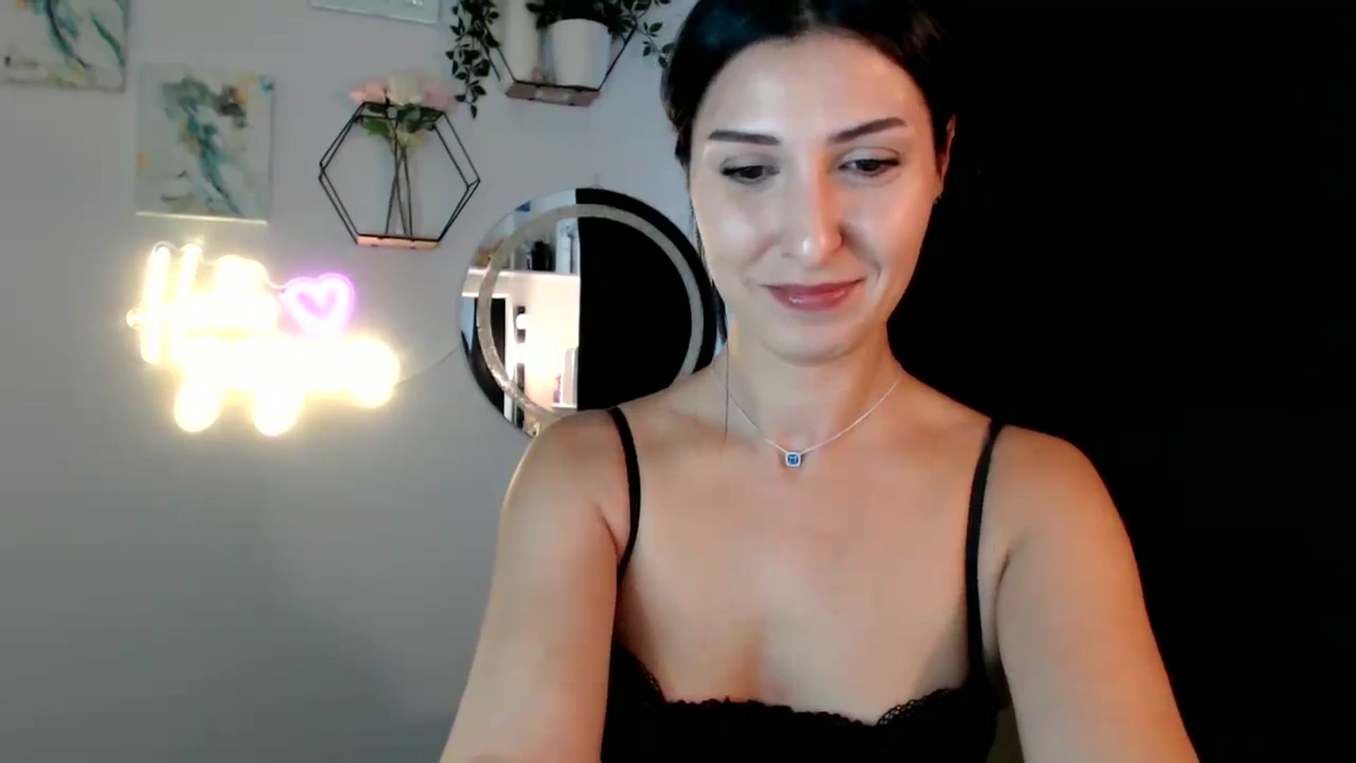 Gallery image thumbnail from Yara_77's myfreecams stream on, 09/15/2025, 10:25 image 2 of 20