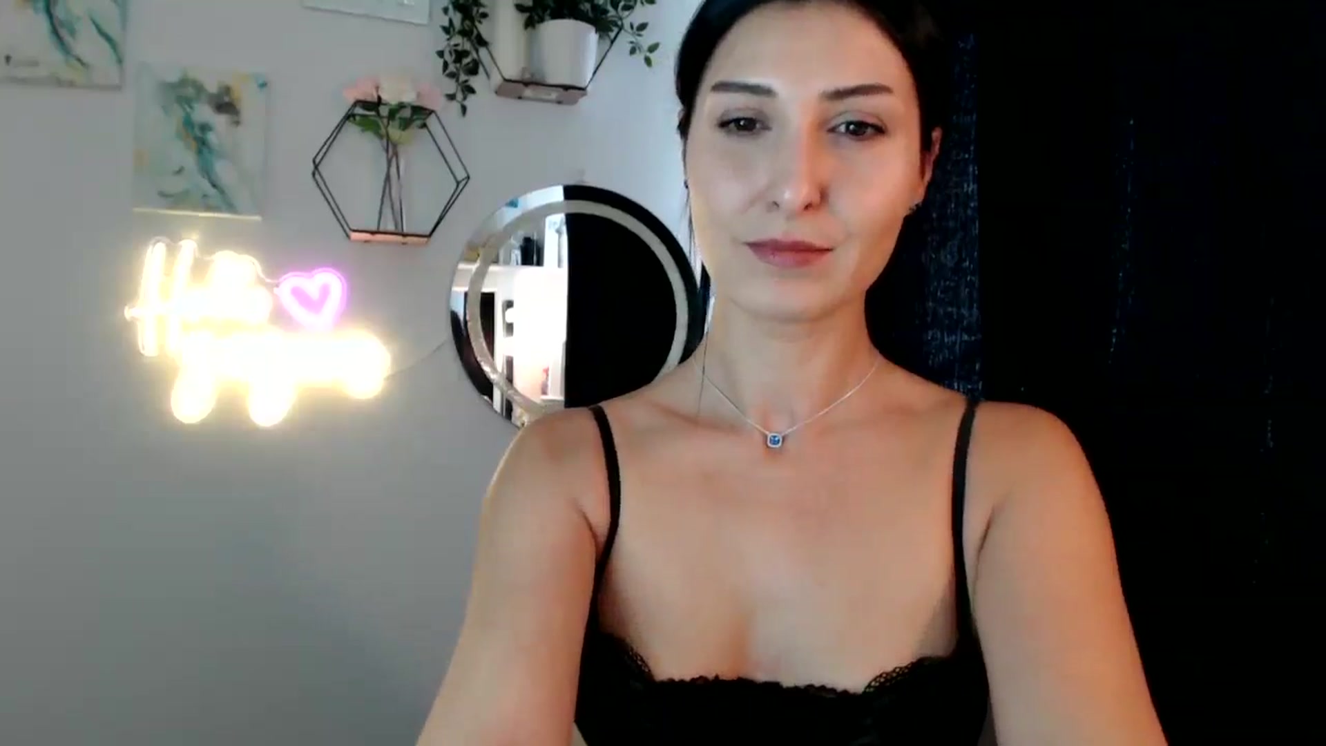 Gallery image thumbnail from Yara_77's myfreecams stream on, 09/15/2025, 10:25 image 3 of 20