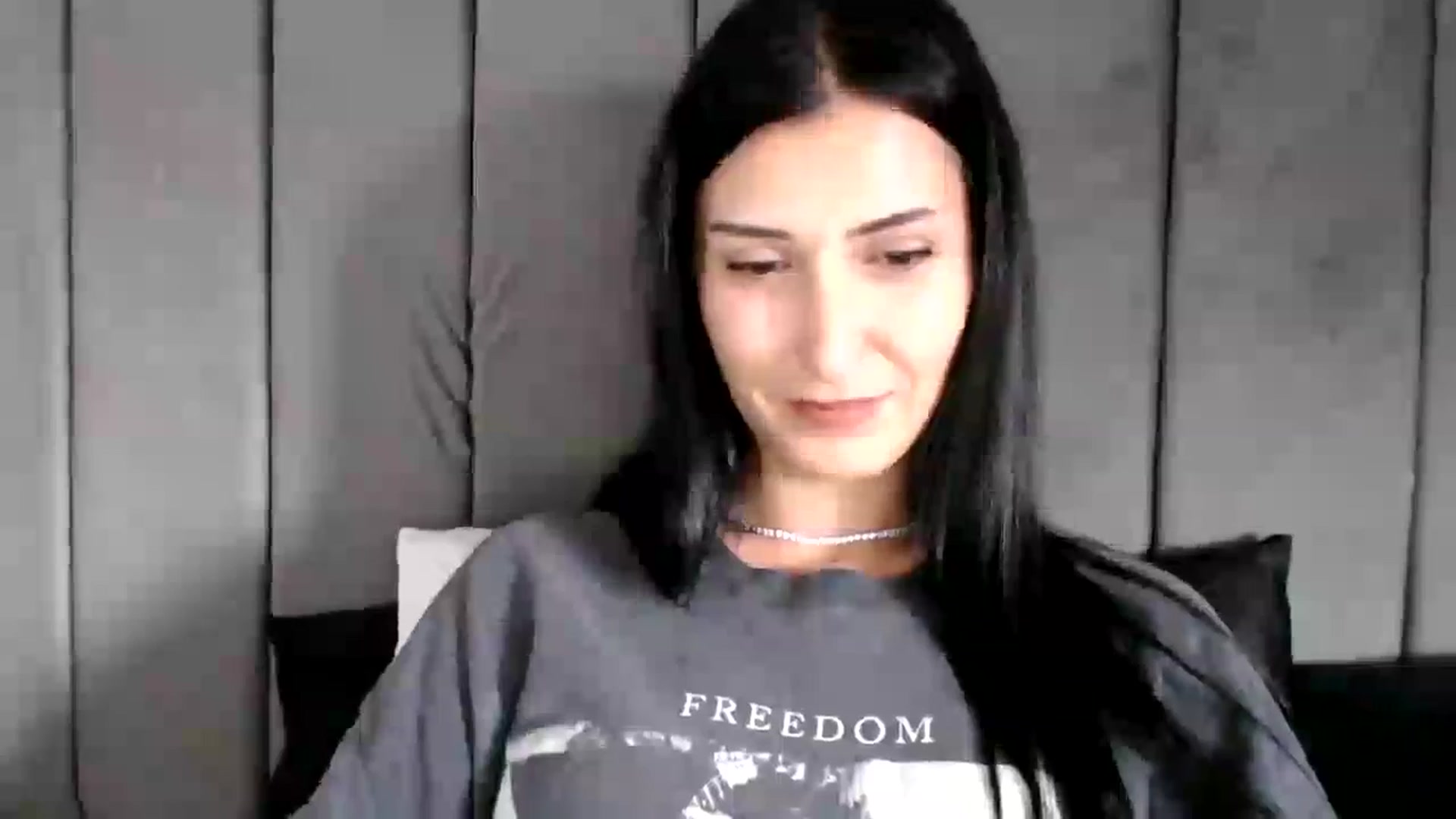 Gallery image thumbnail from Yara_77's myfreecams stream on, 09/25/2025, 11:52 image 16 of 20